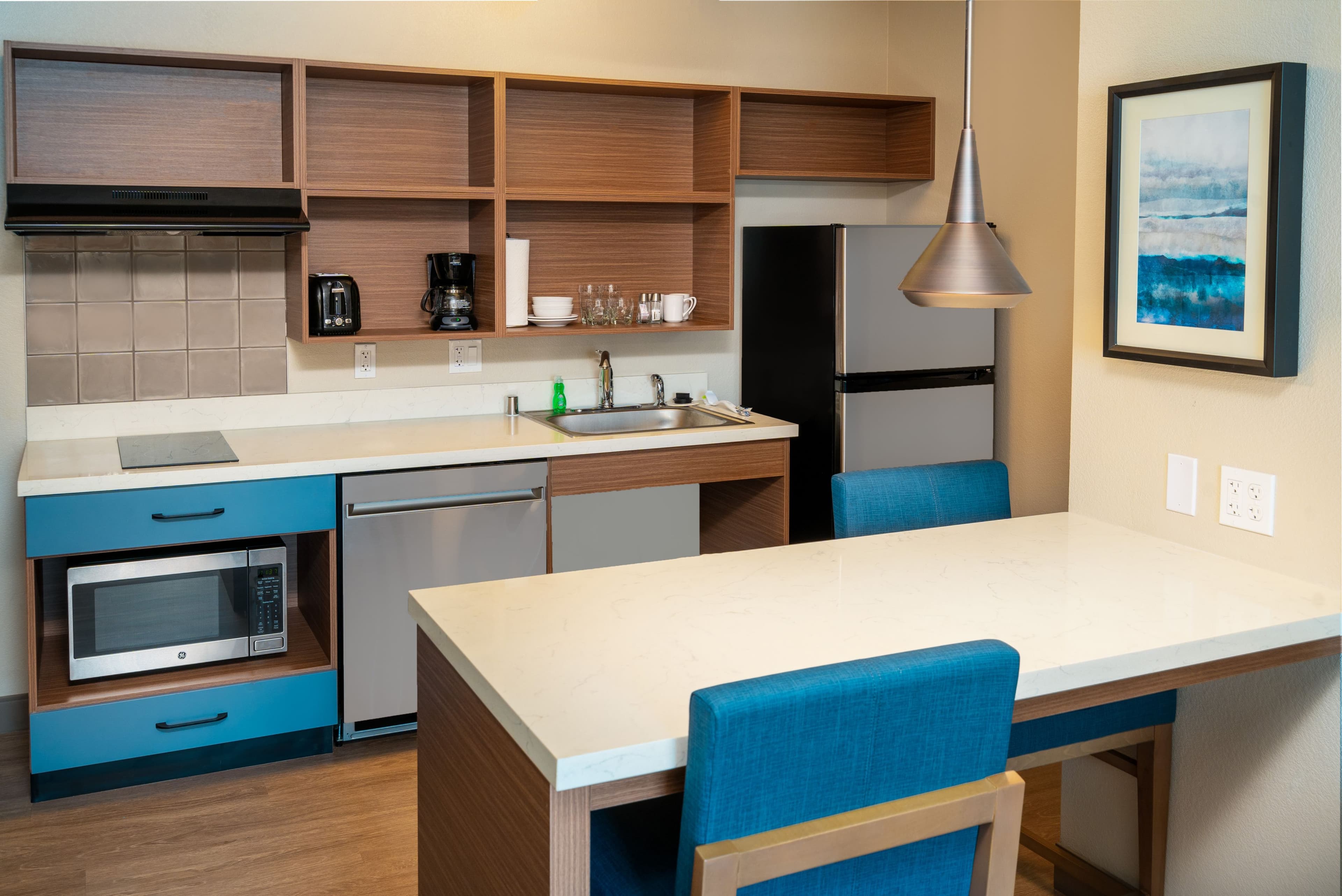 Candlewood Suites Las Vegas - E Tropicana — 11