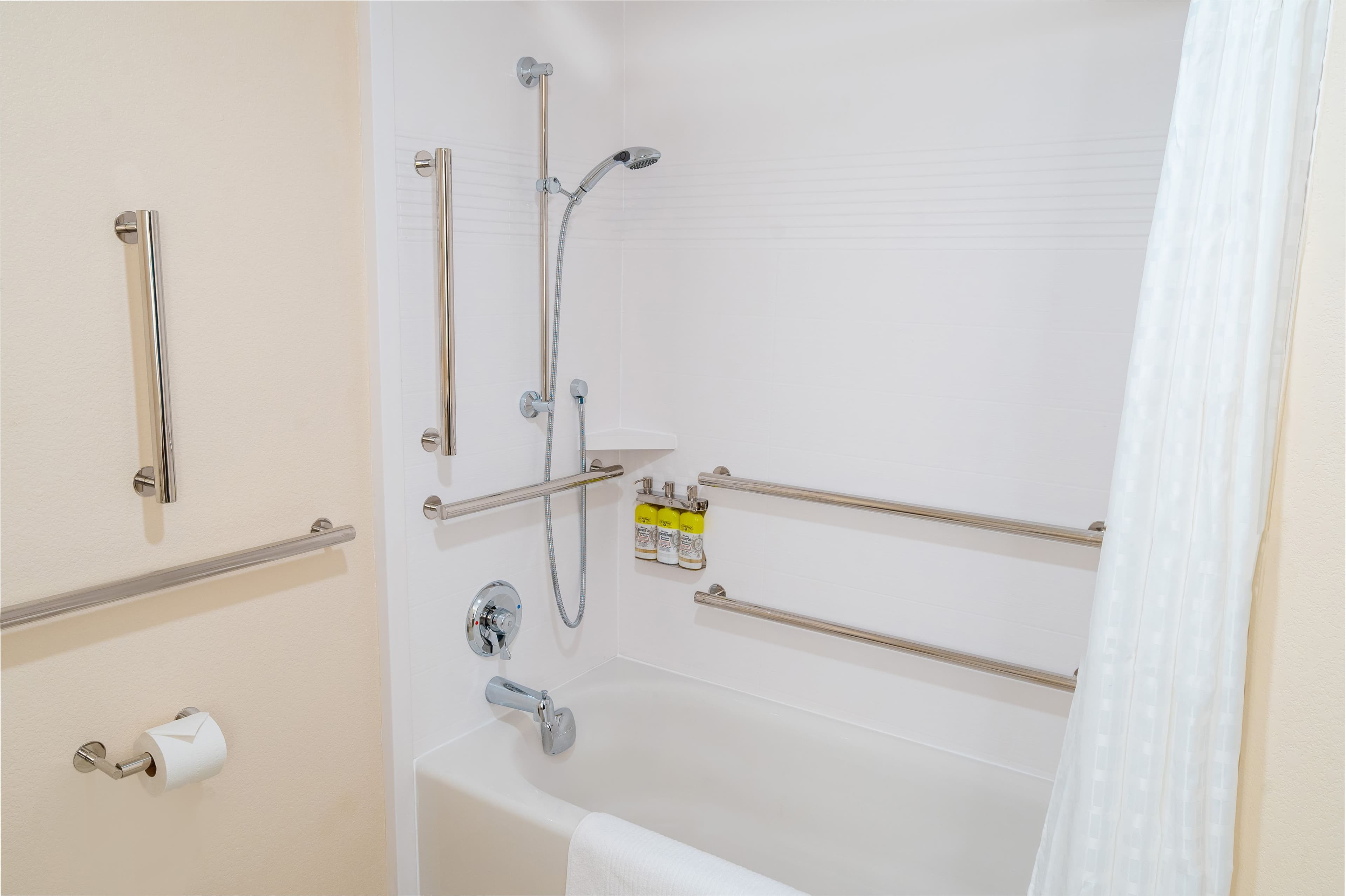 Candlewood Suites Las Vegas - E Tropicana — 6