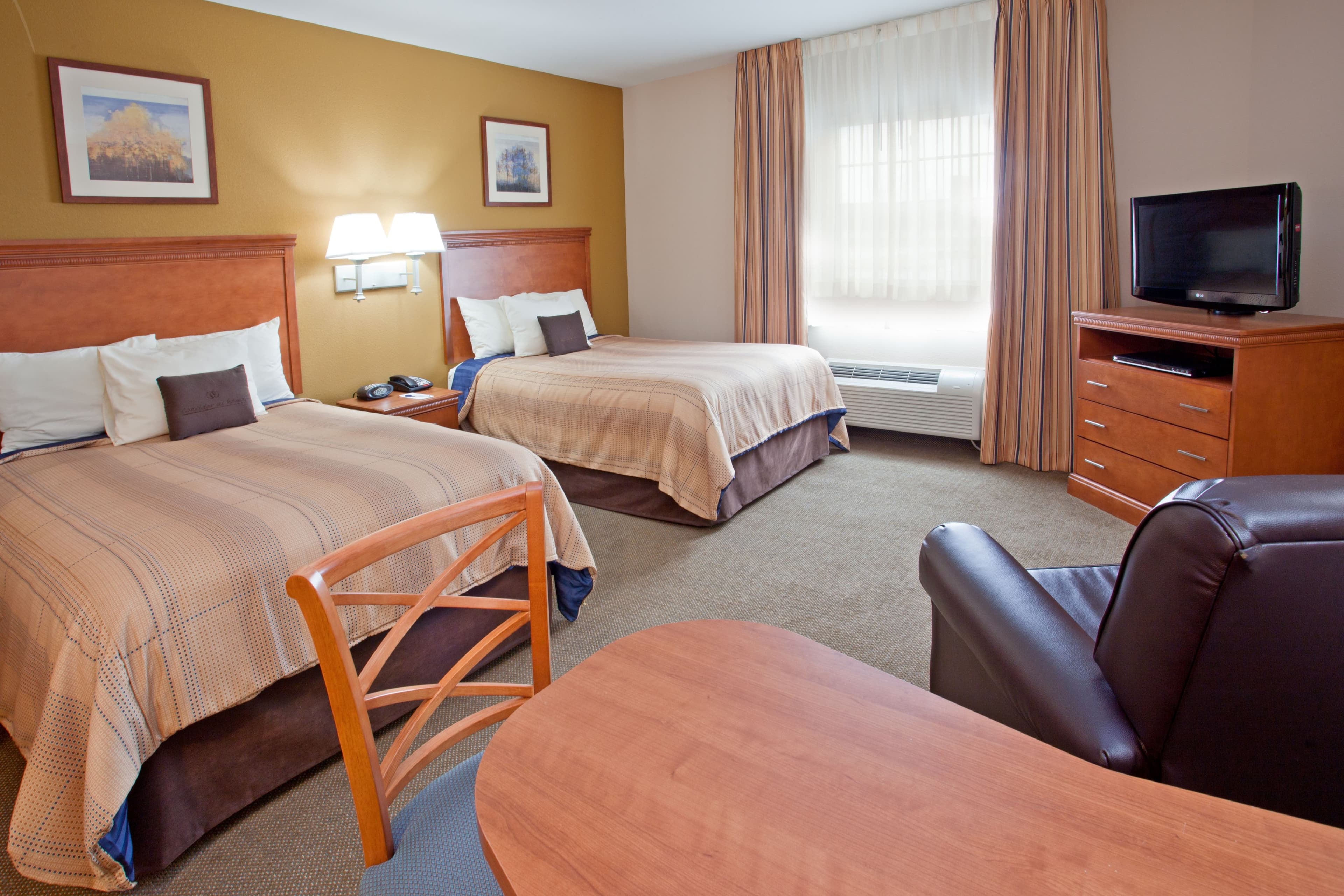 Candlewood Suites League City — 18