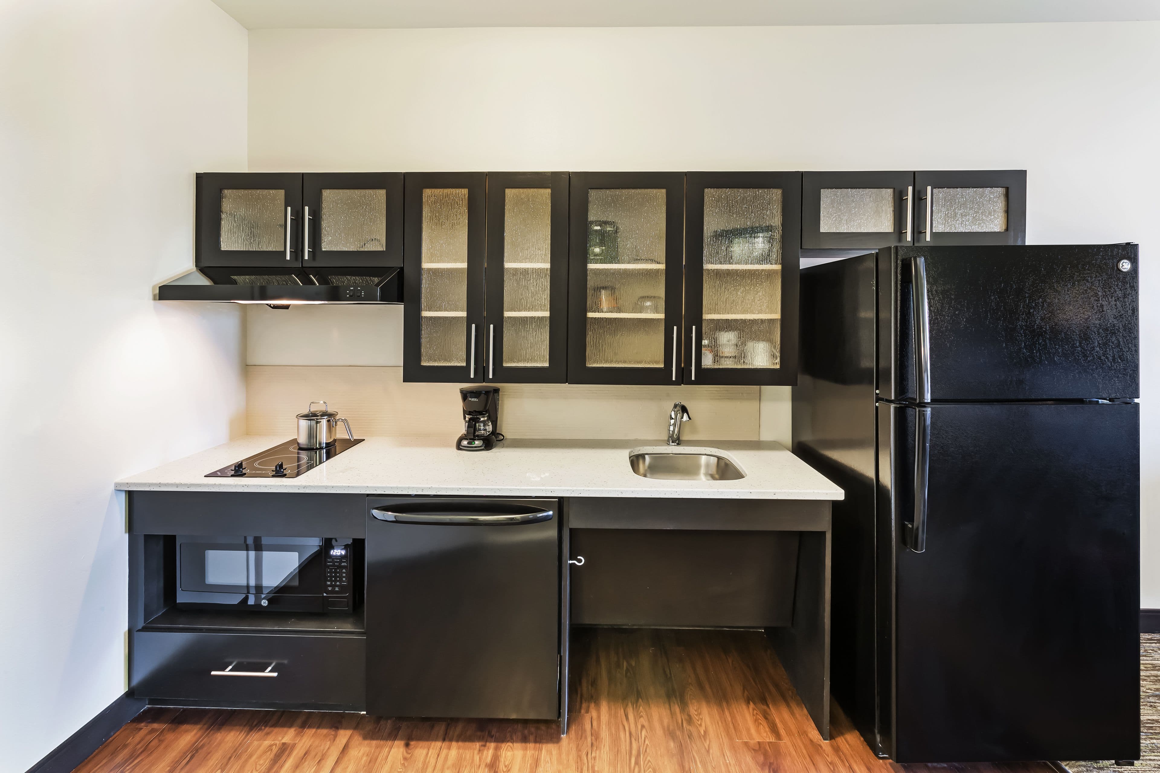 Candlewood Suites Lenexa - Overland Park Area — 11