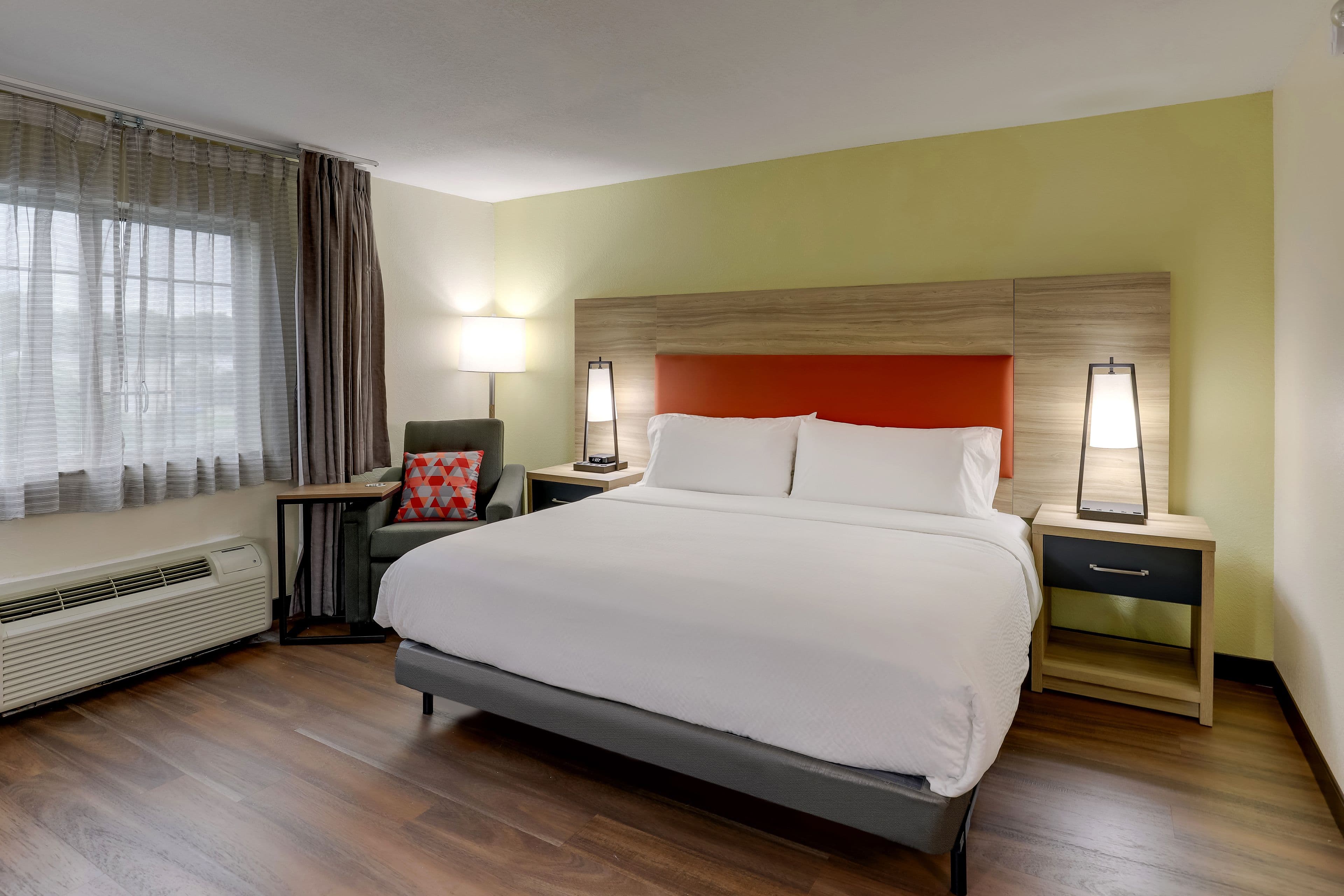 Candlewood Suites Lexington — 9