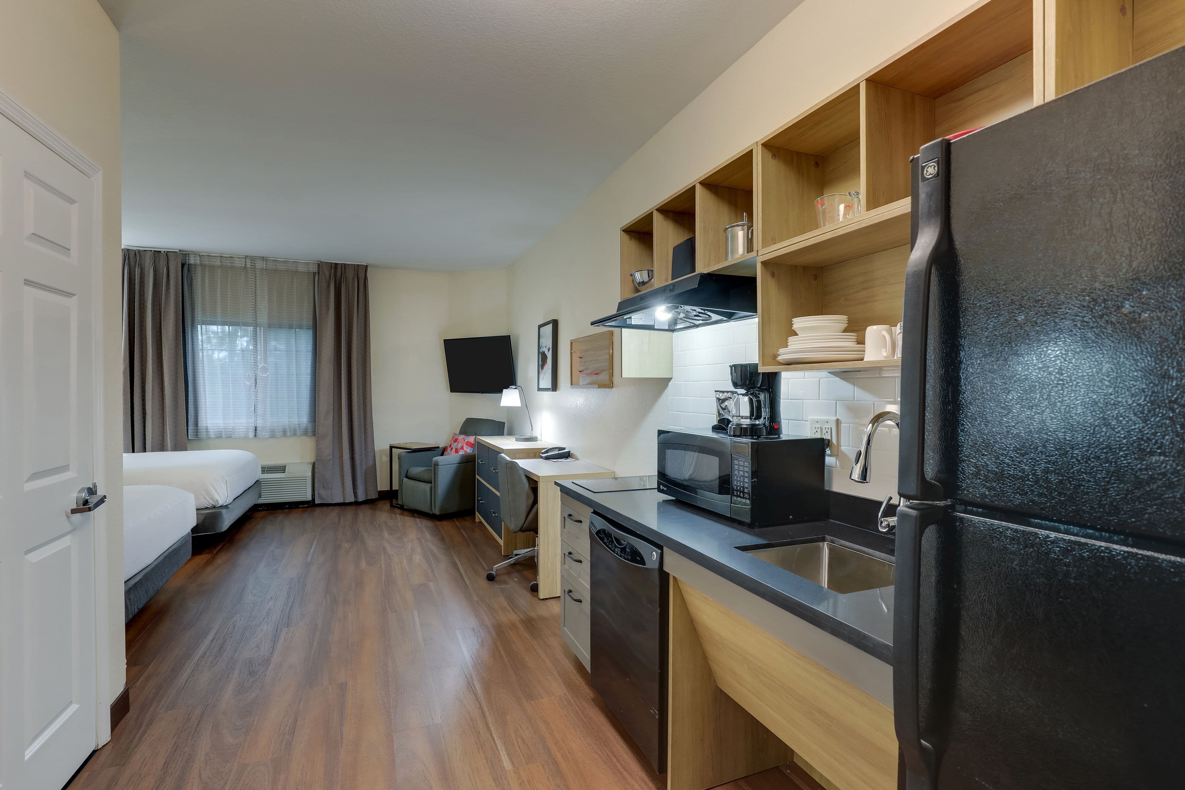 Candlewood Suites Lexington — 24