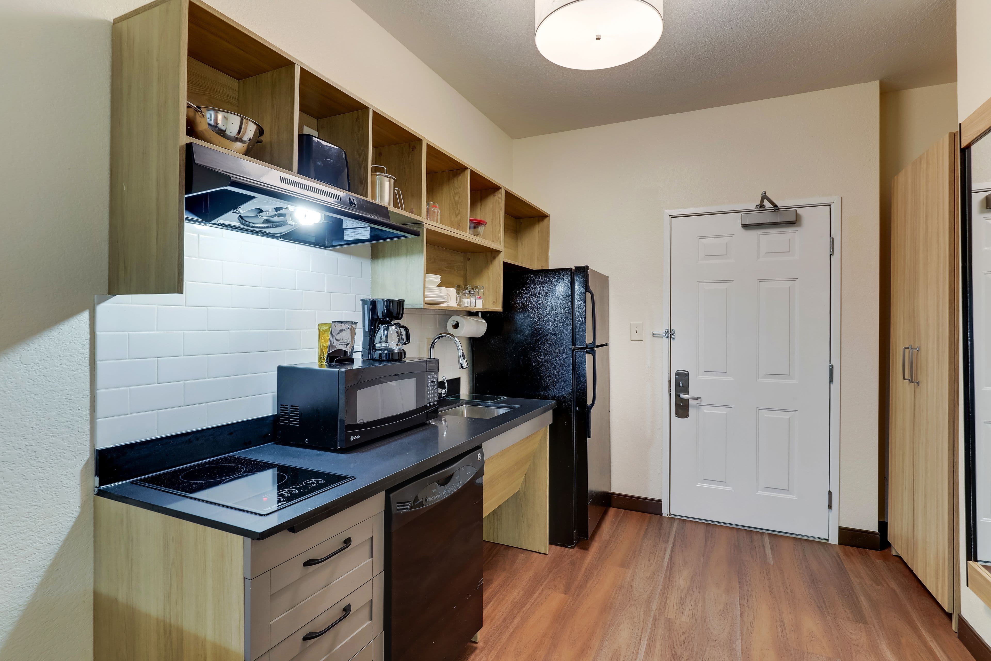Candlewood Suites Lexington — 26