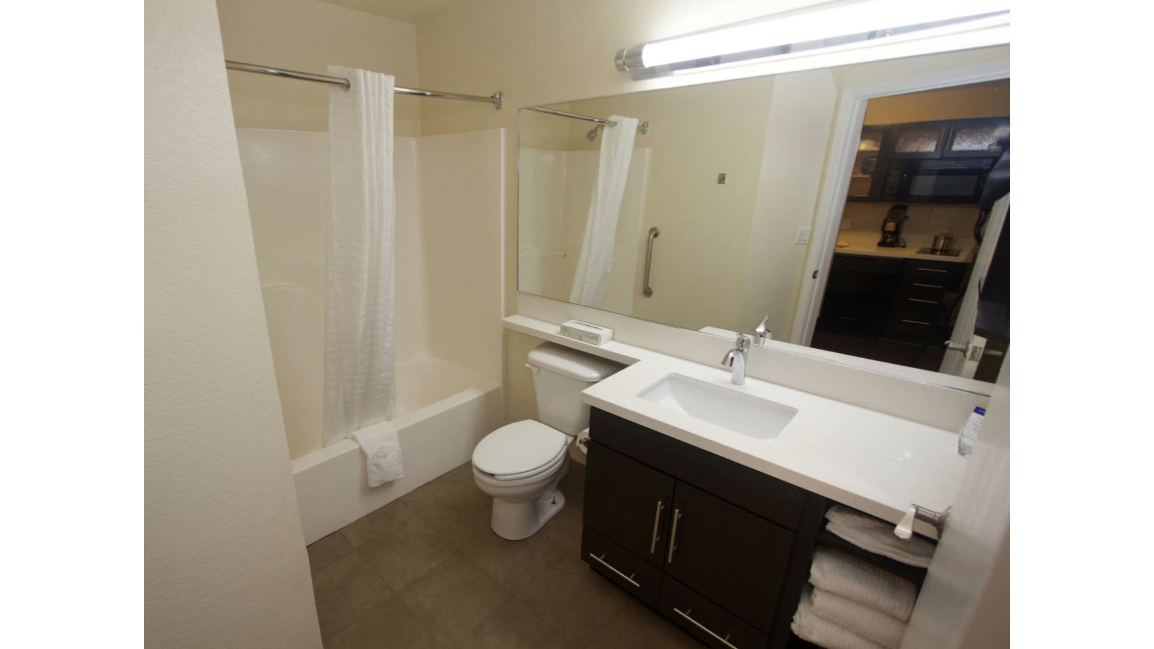 Candlewood Suites West Little Rock — 6