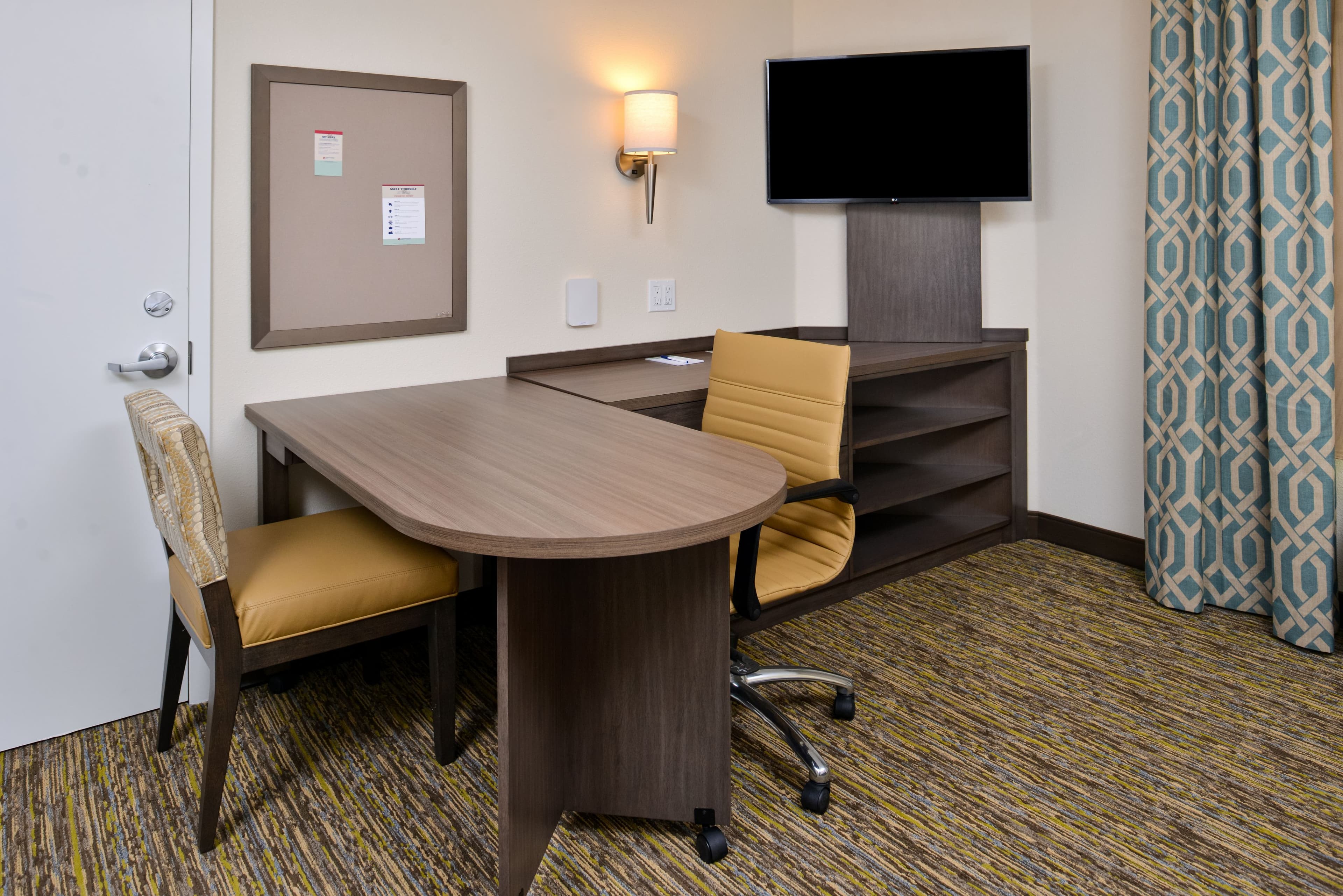 Candlewood Suites Lodi — 40