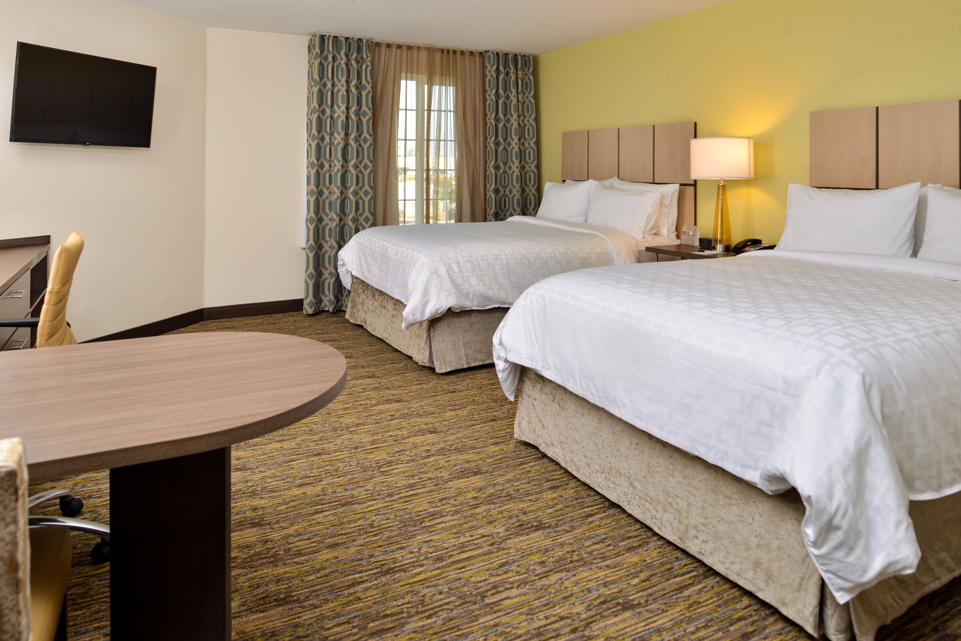 Candlewood Suites Lodi — 14
