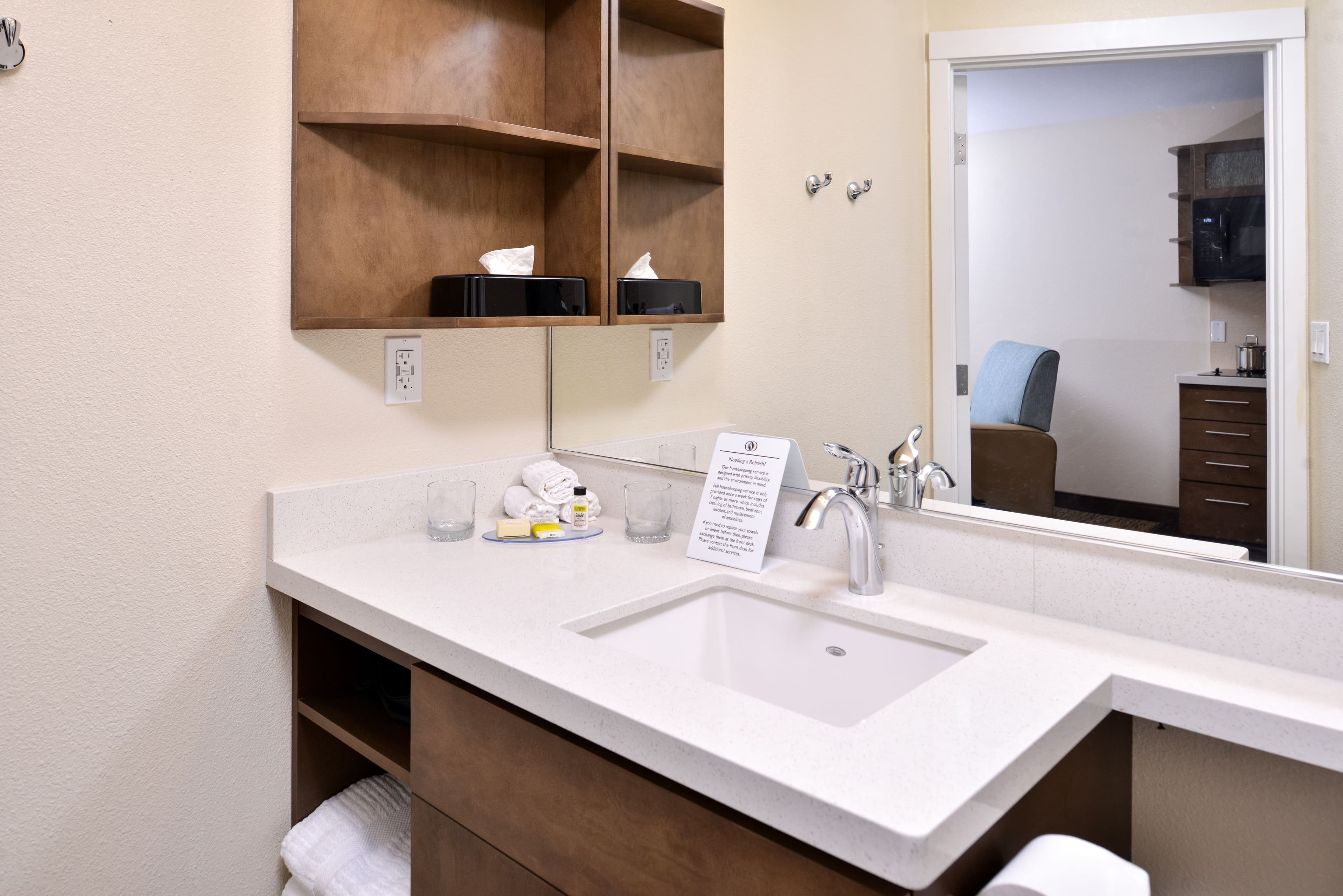 Candlewood Suites Lodi — 11