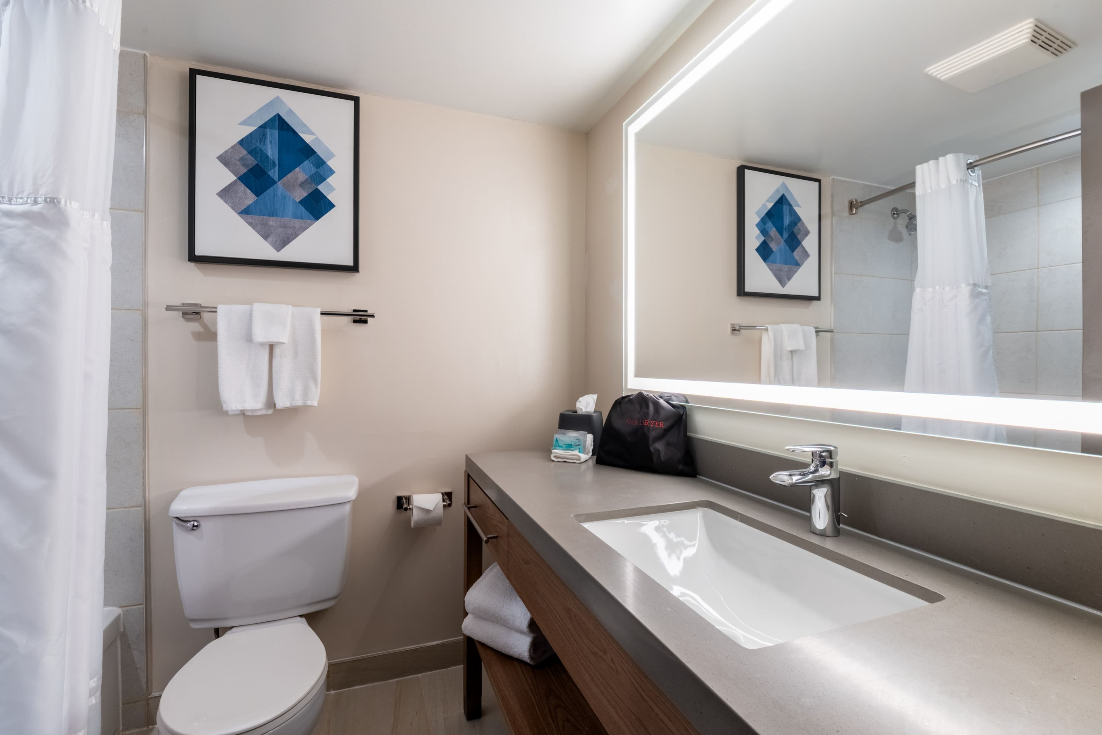 Candlewood Suites London South - Image 4