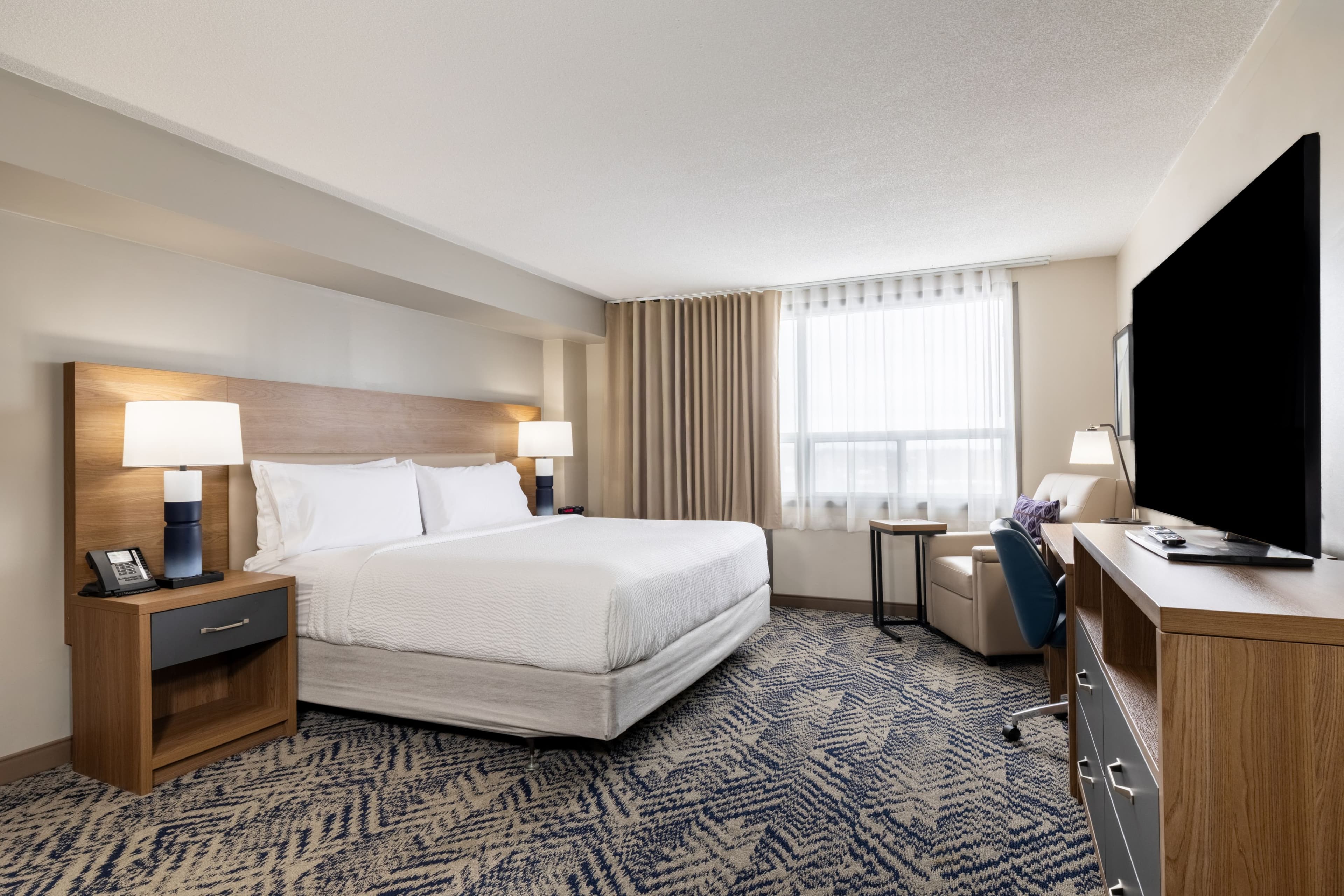 Candlewood Suites London South - Image 3