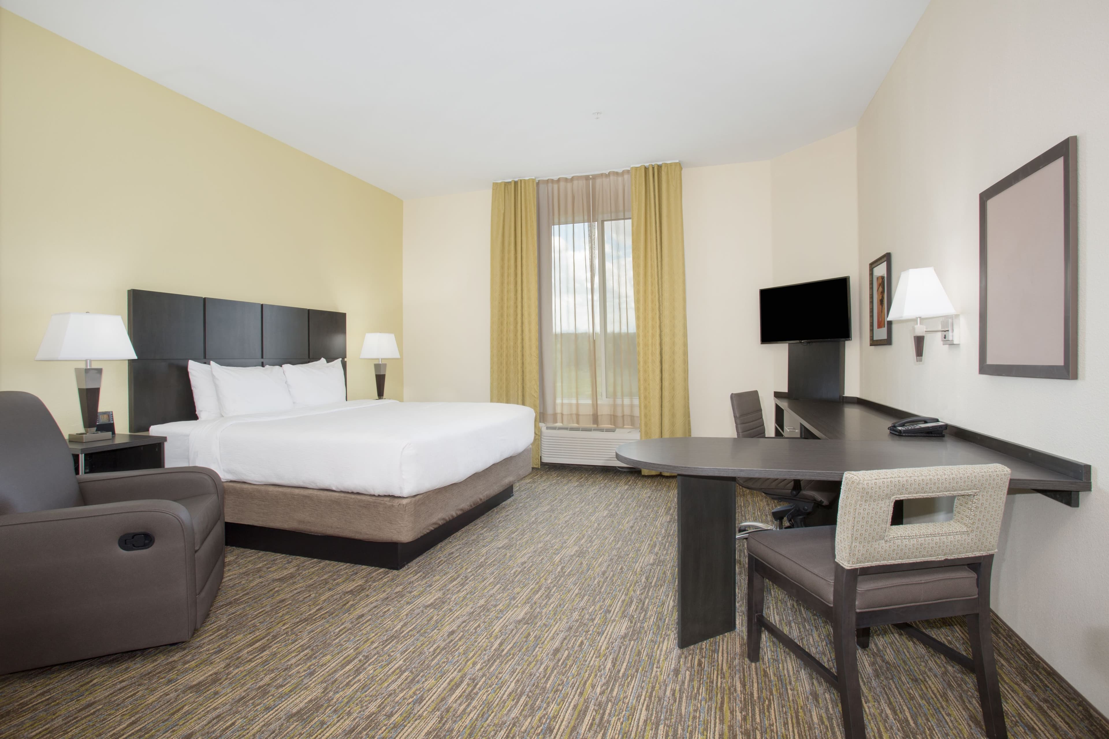 1 King Studio Suite - Image 1