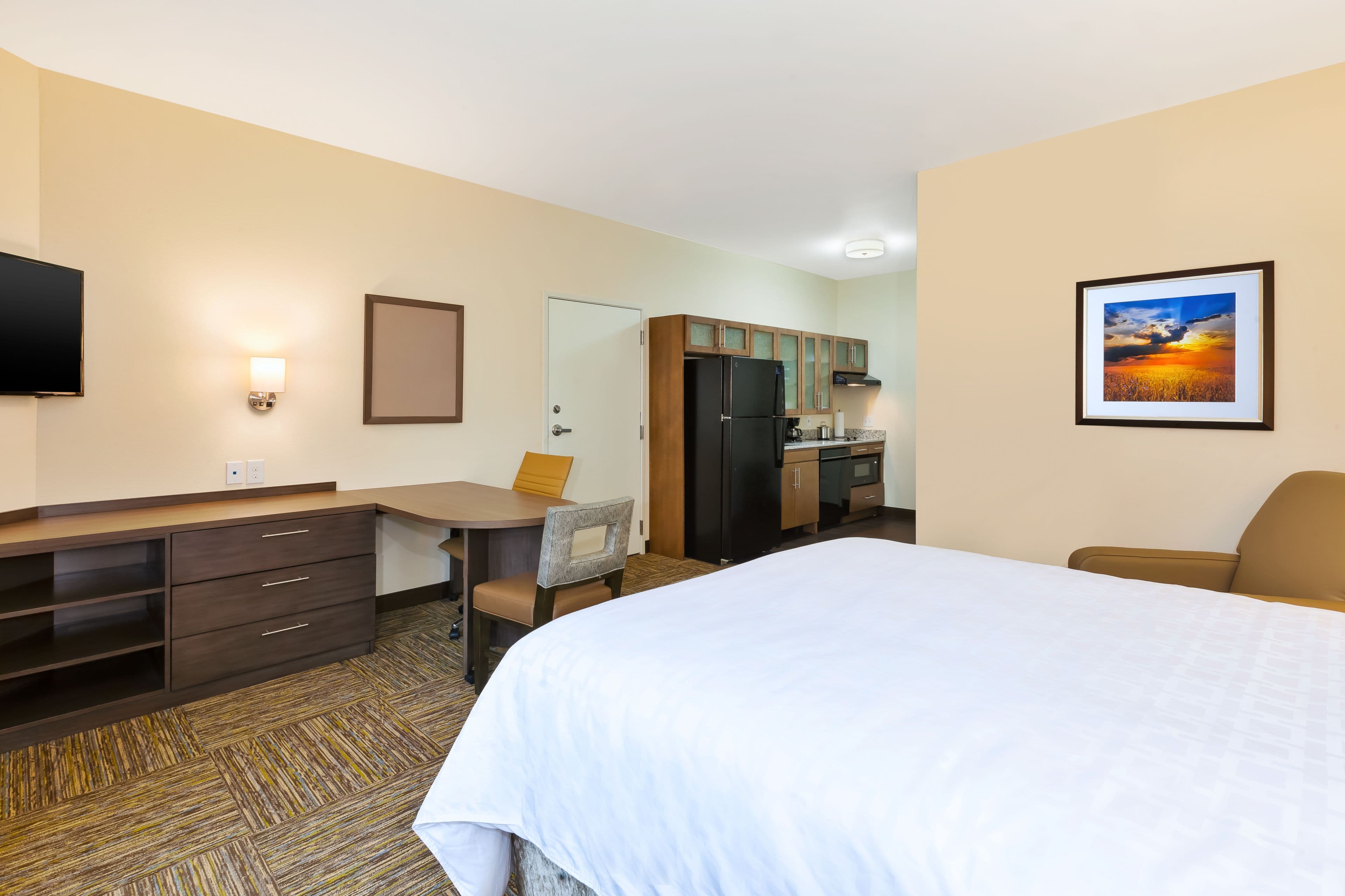 Candlewood Suites Louisville - NE Downtown Area - Image 3