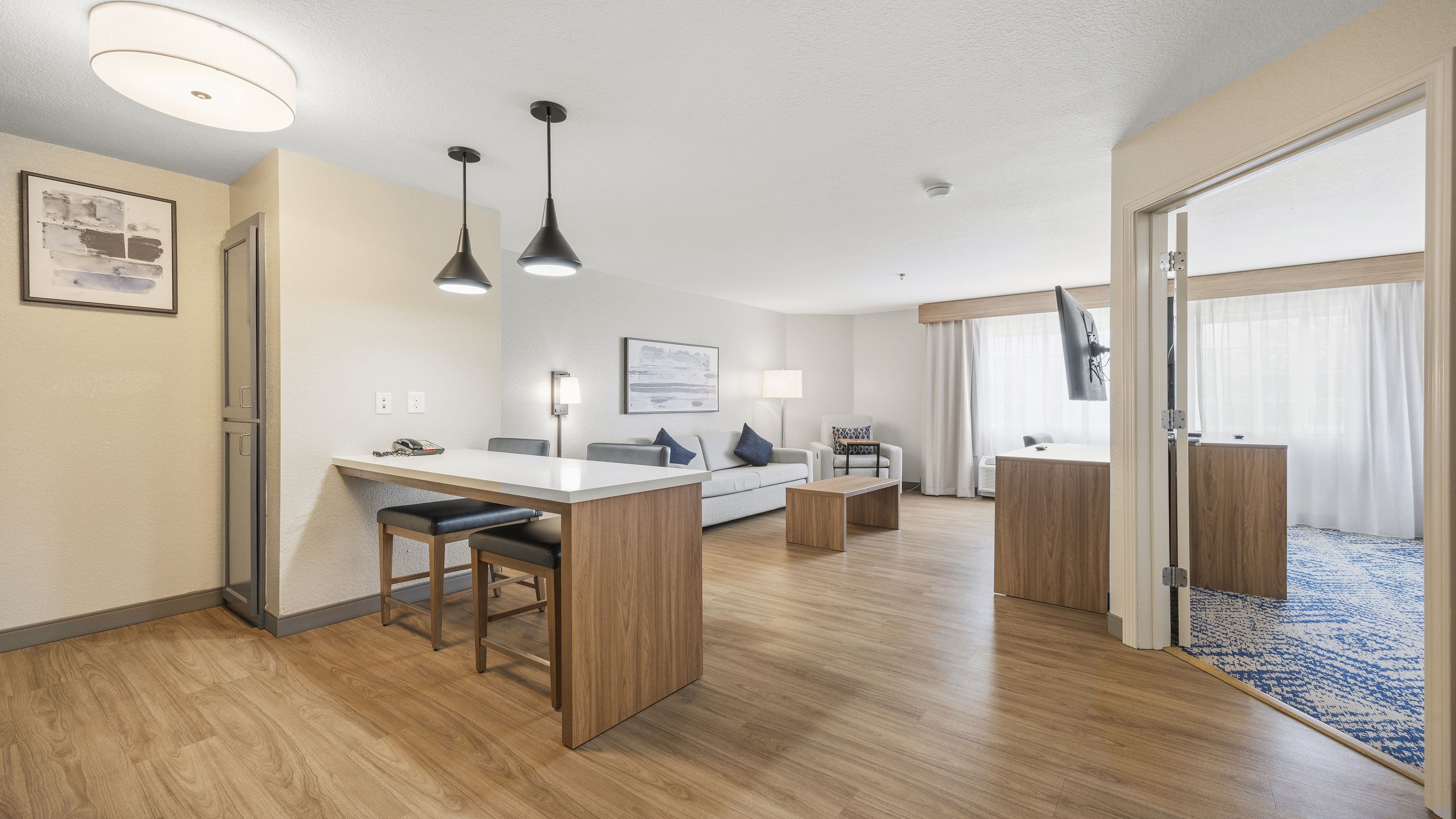 Candlewood Suites Macon — 16