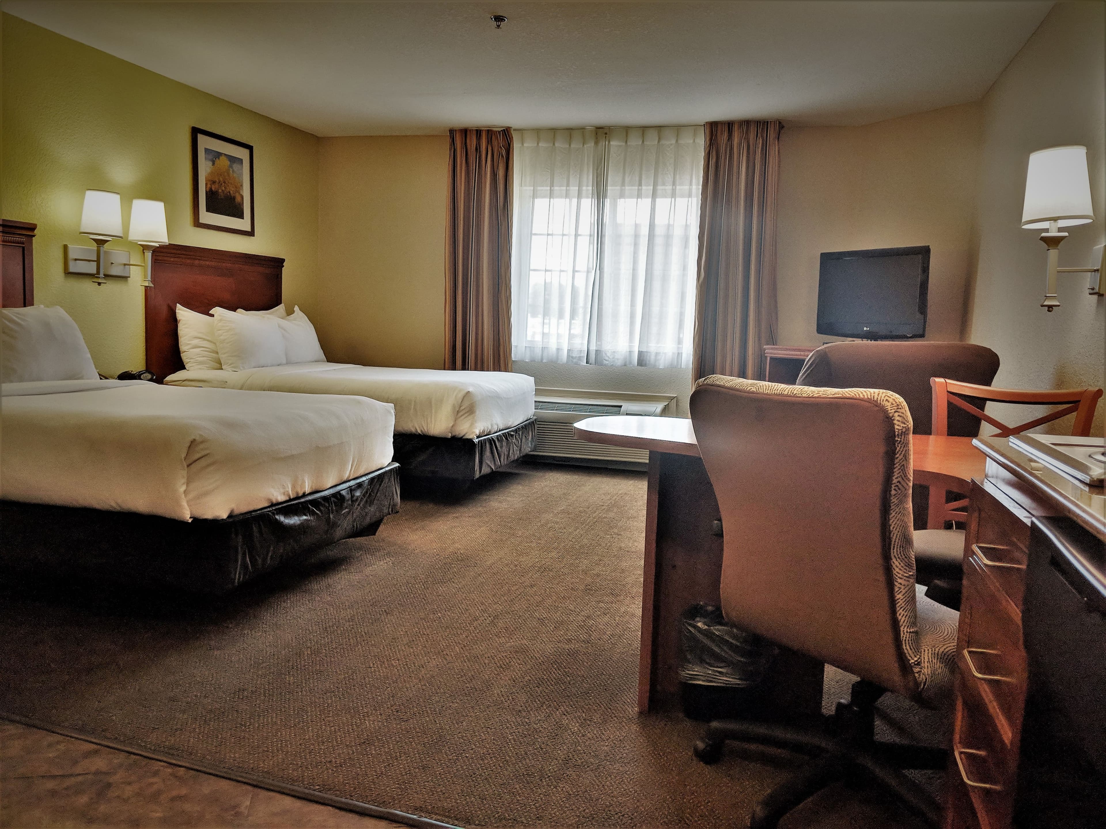 Candlewood Suites Macon — 16