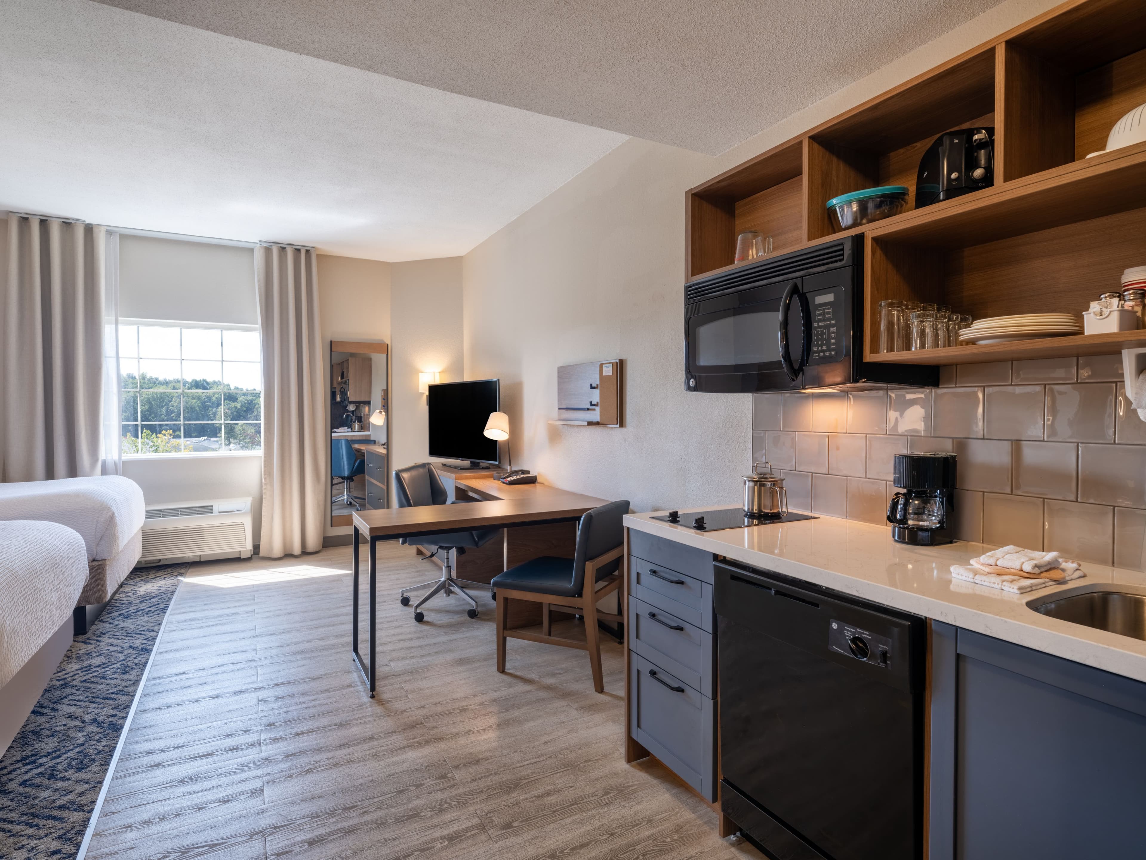 Candlewood Suites Manassas — 13