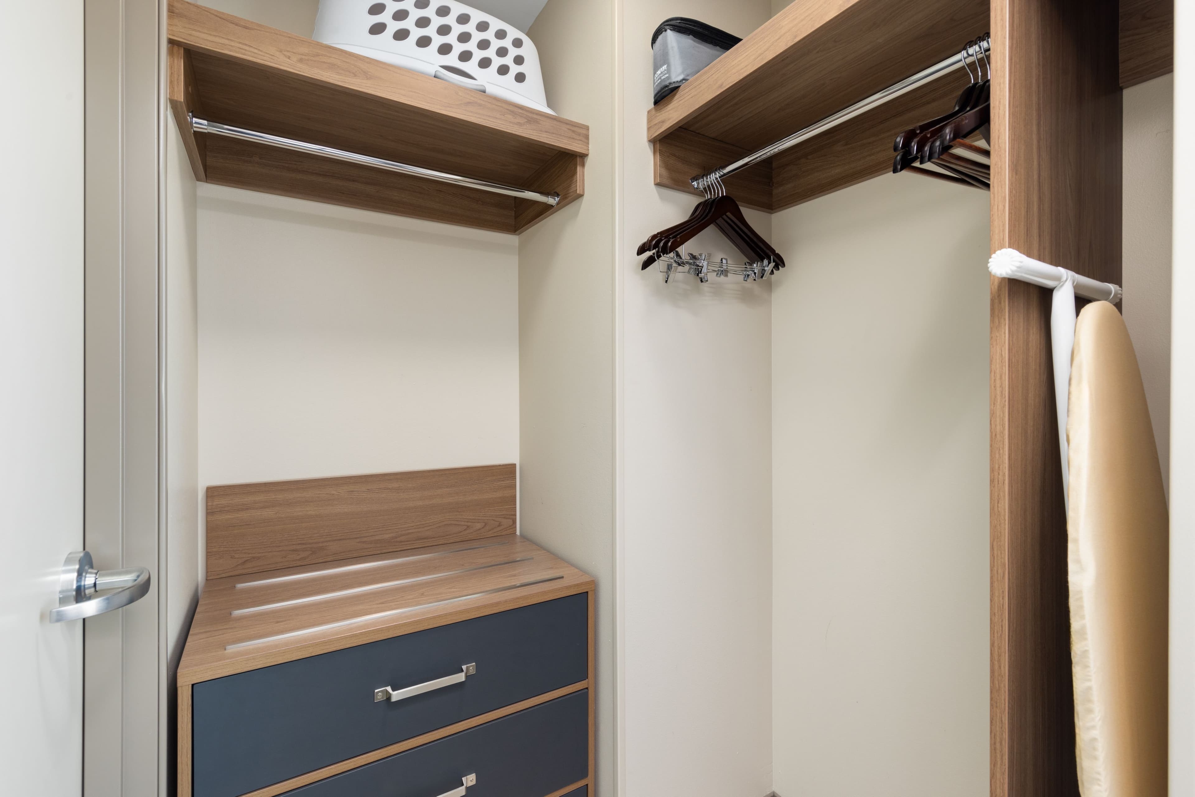 Candlewood Suites McPherson - Image 3