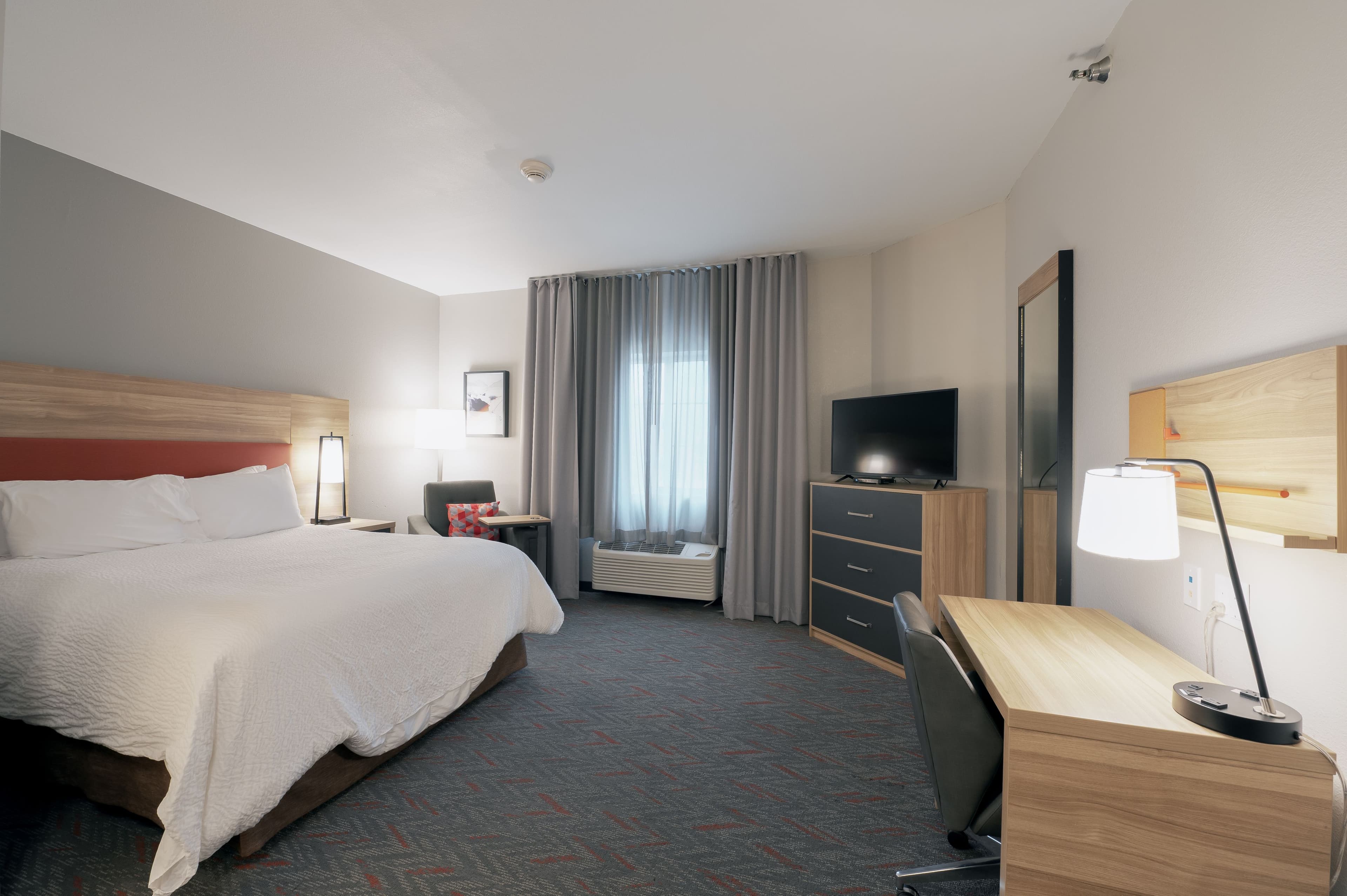 Candlewood Suites Merrillville — 9