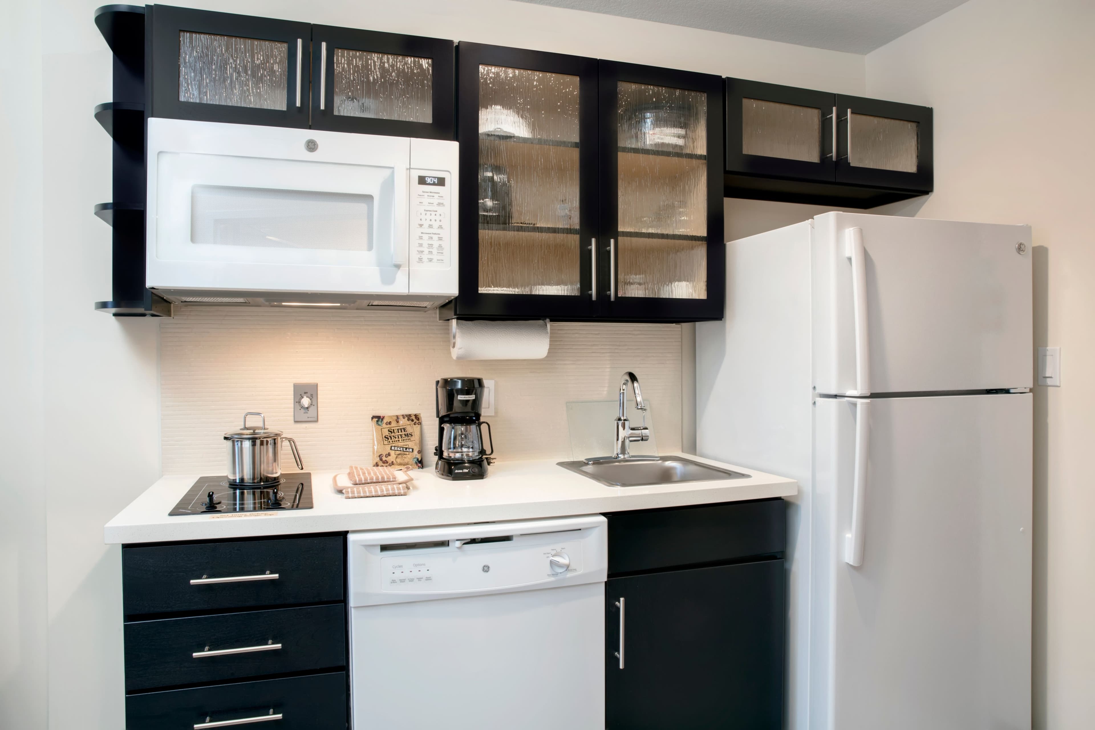 Candlewood Suites Miami Exec Airport - Kendall - Image 4