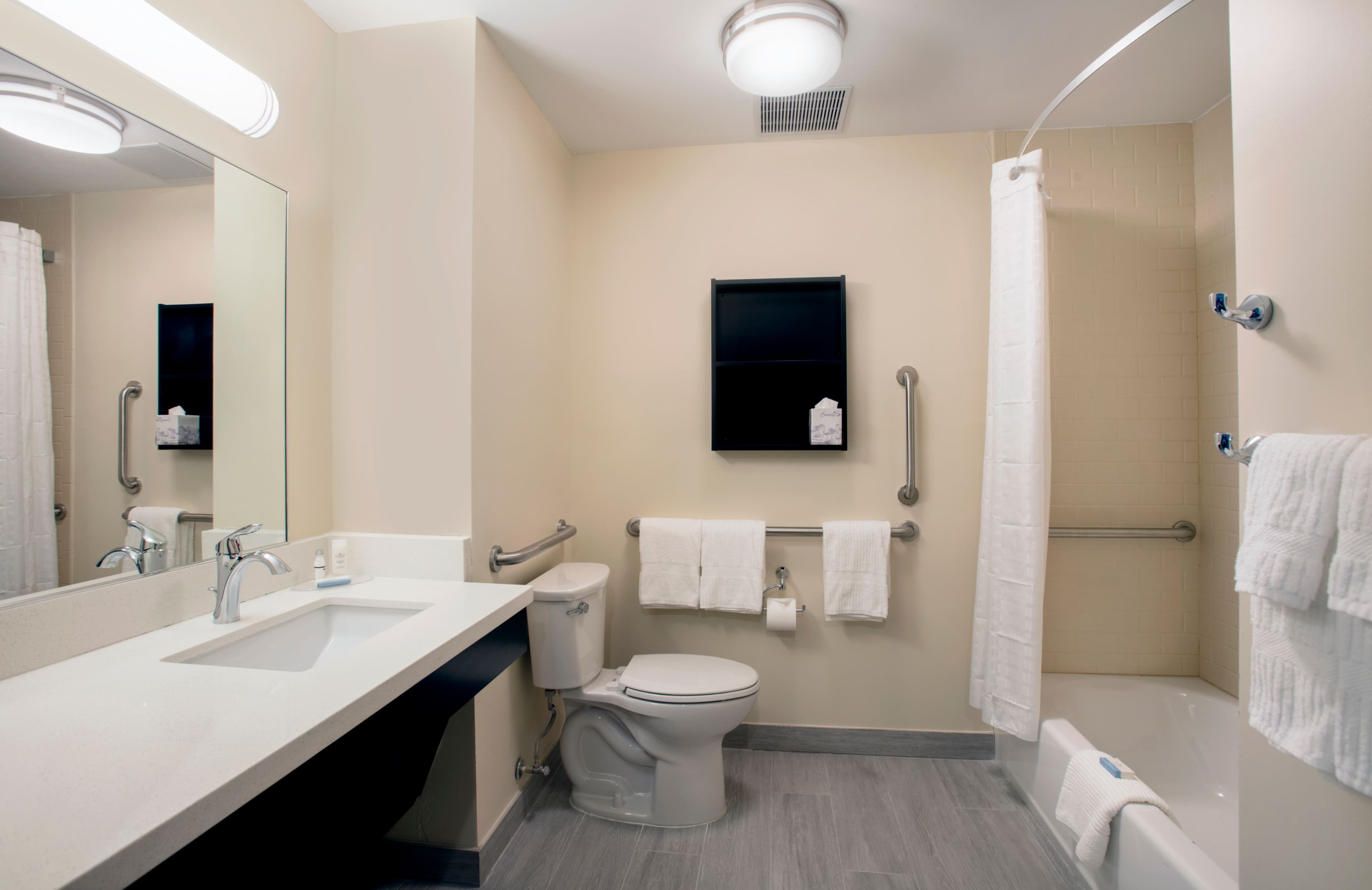 Candlewood Suites Miami Exec Airport - Kendall — 26