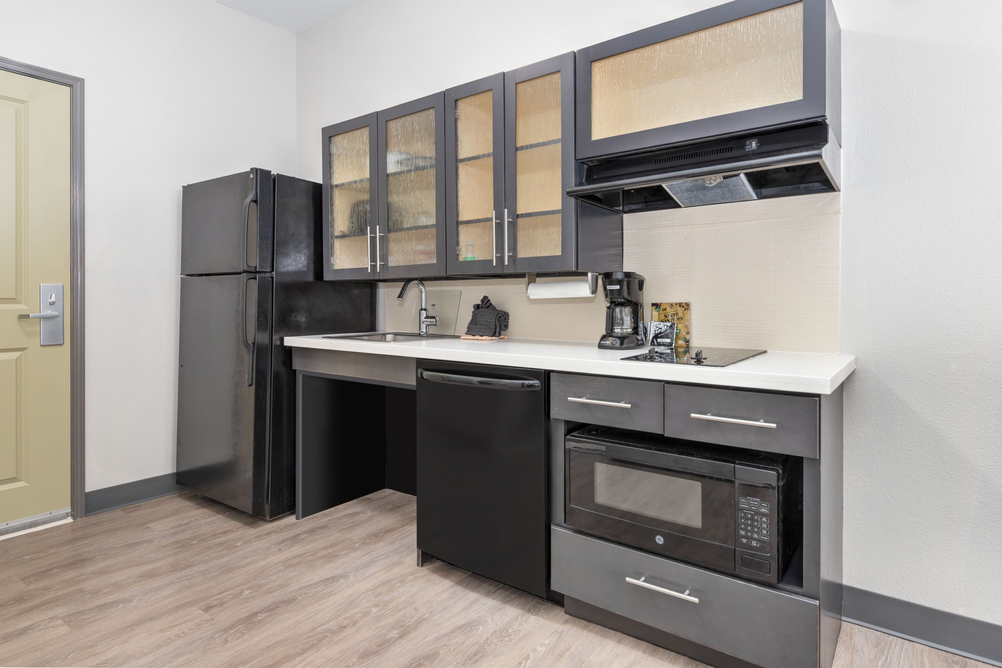 Candlewood Suites Midland SW - Image 5
