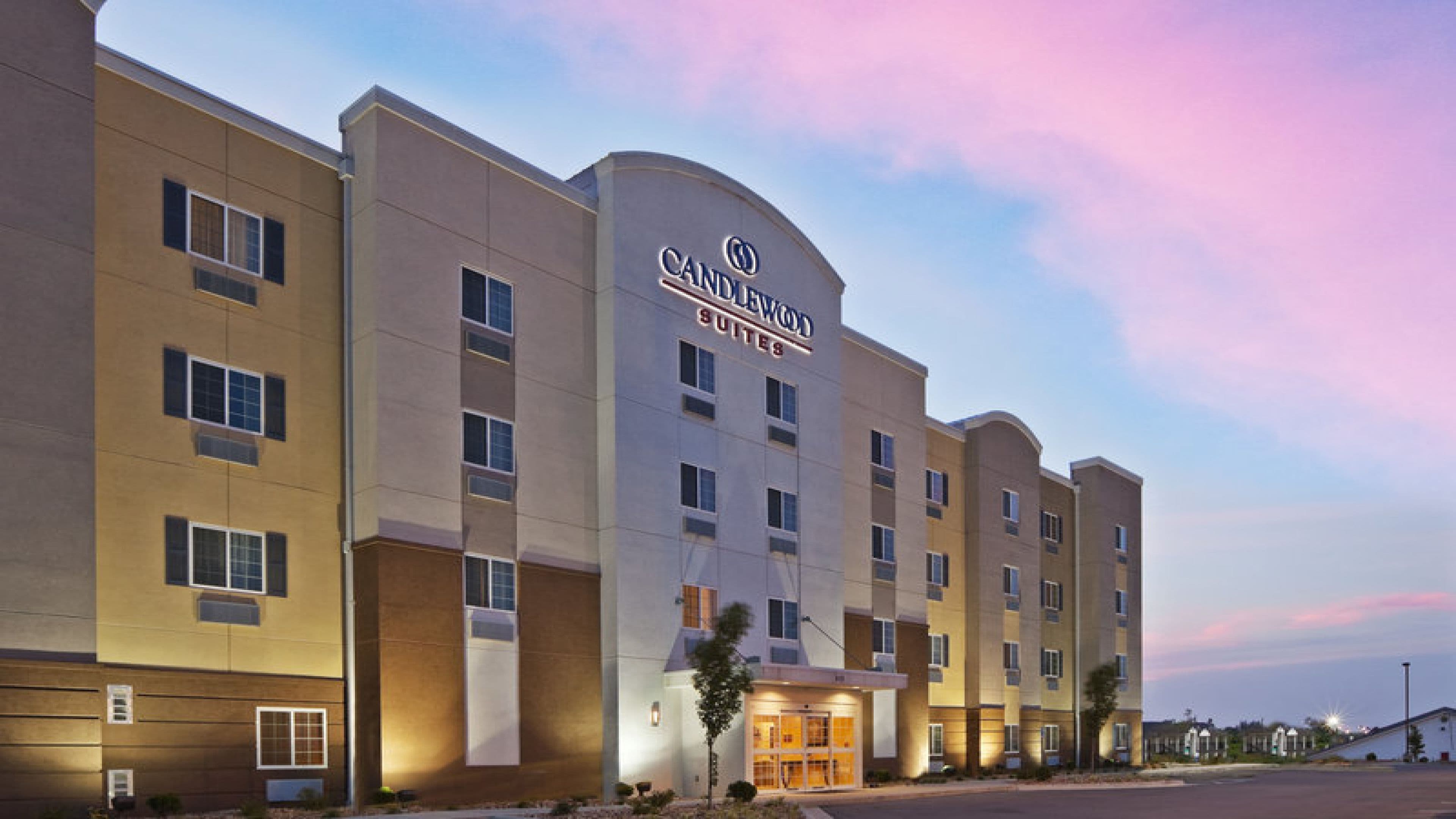 Candlewood Suites Midland SW - Image 1