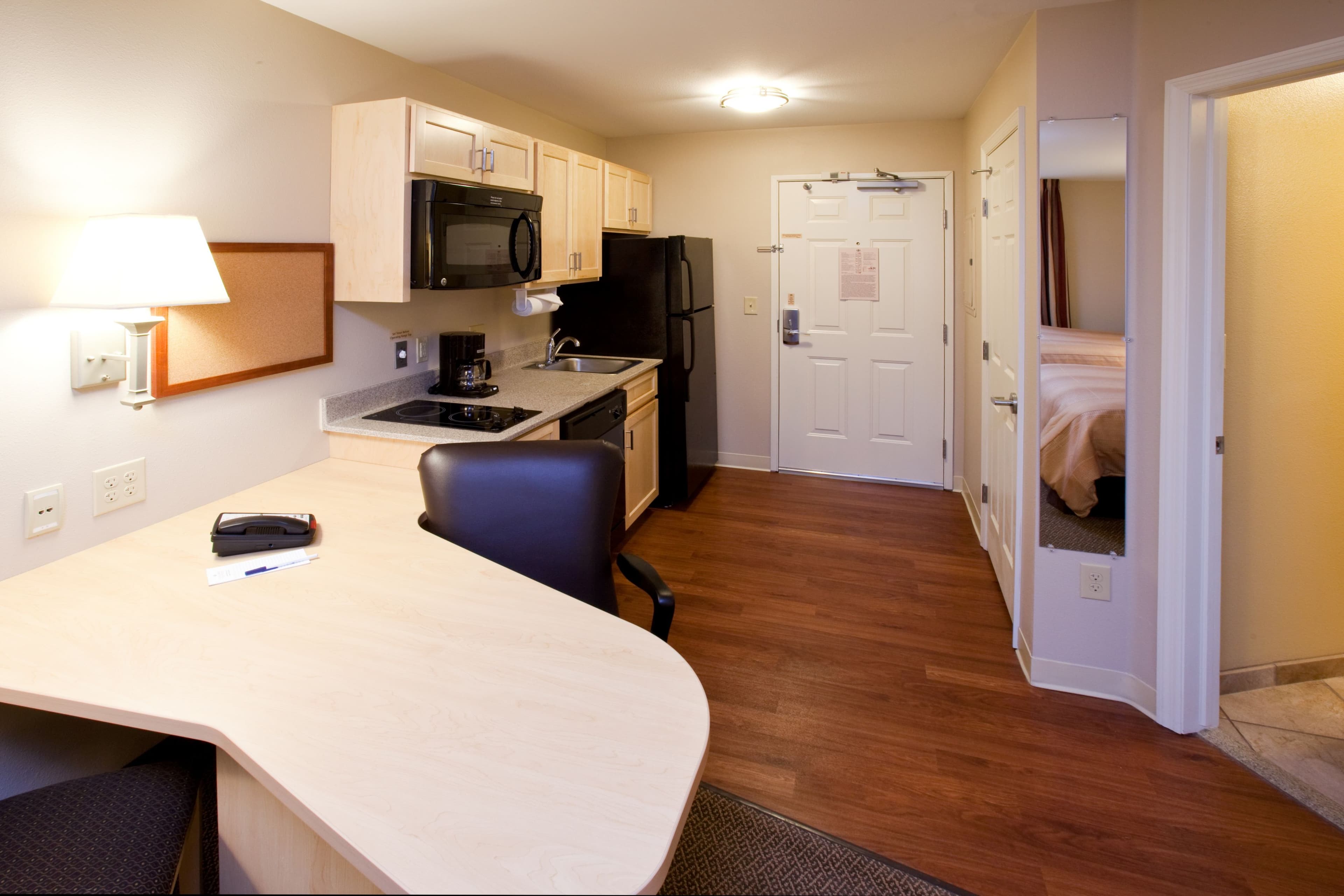 Candlewood Suites Minot — 26