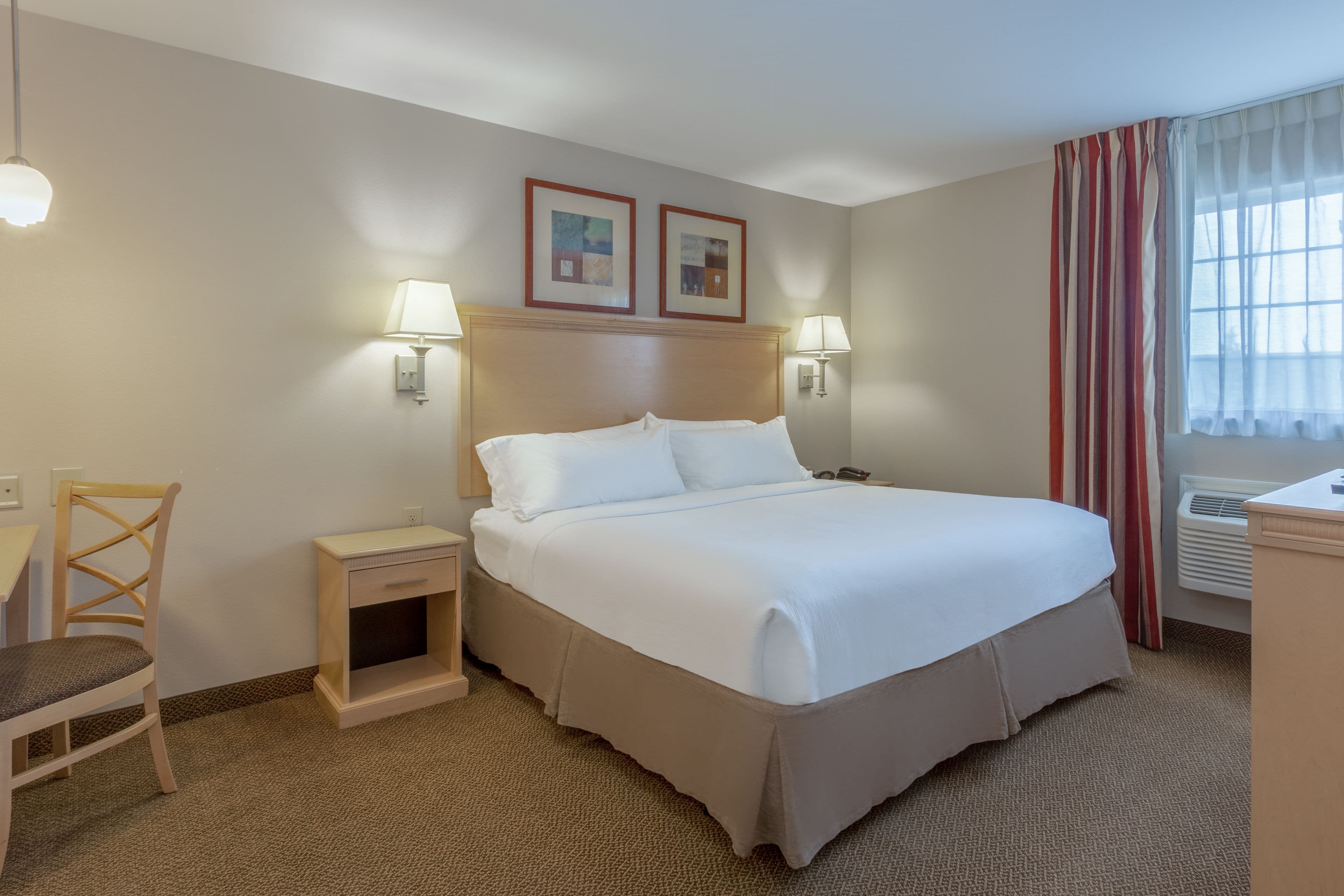 Candlewood Suites Minot — 42