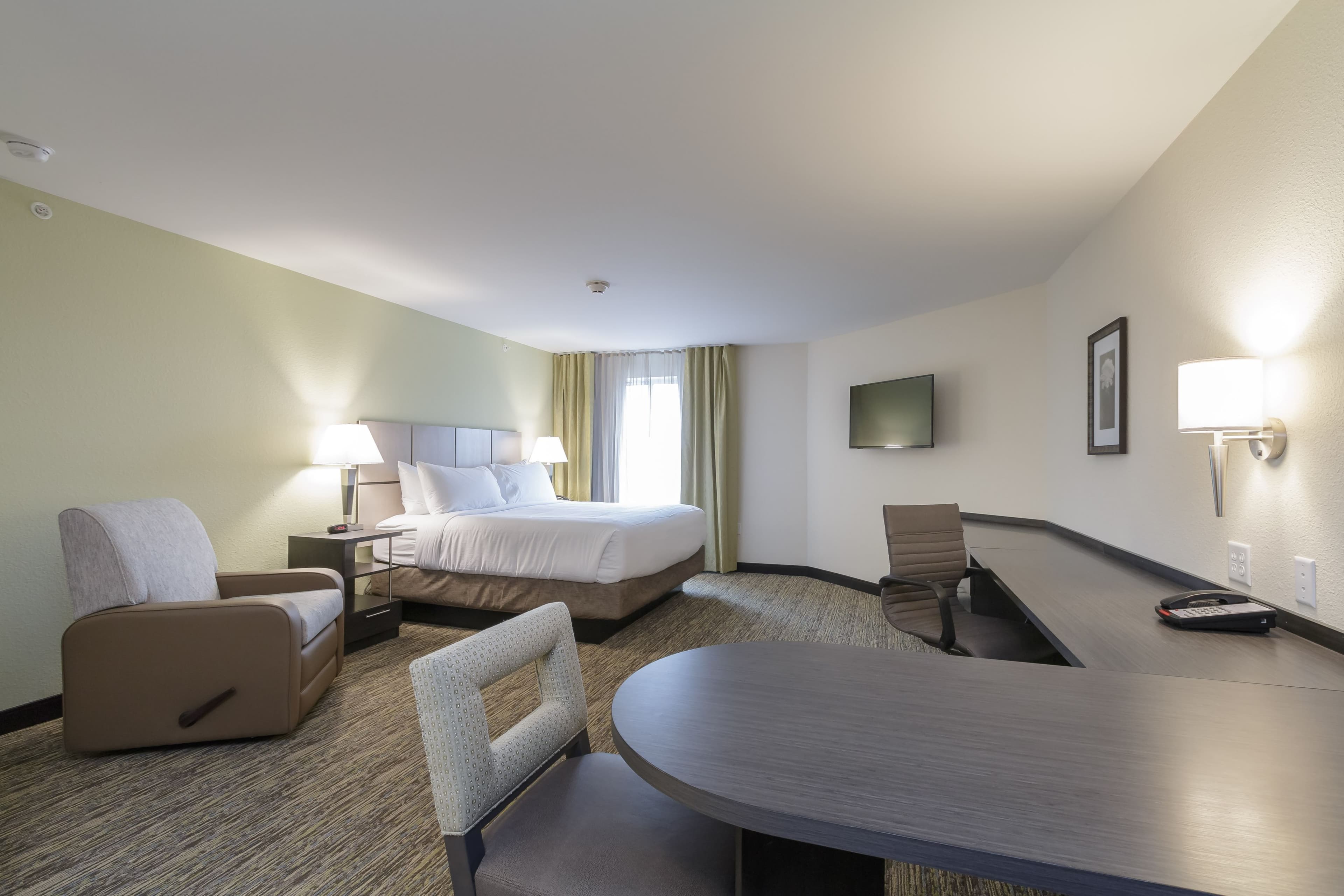 Candlewood Suites Mishawaka — 11