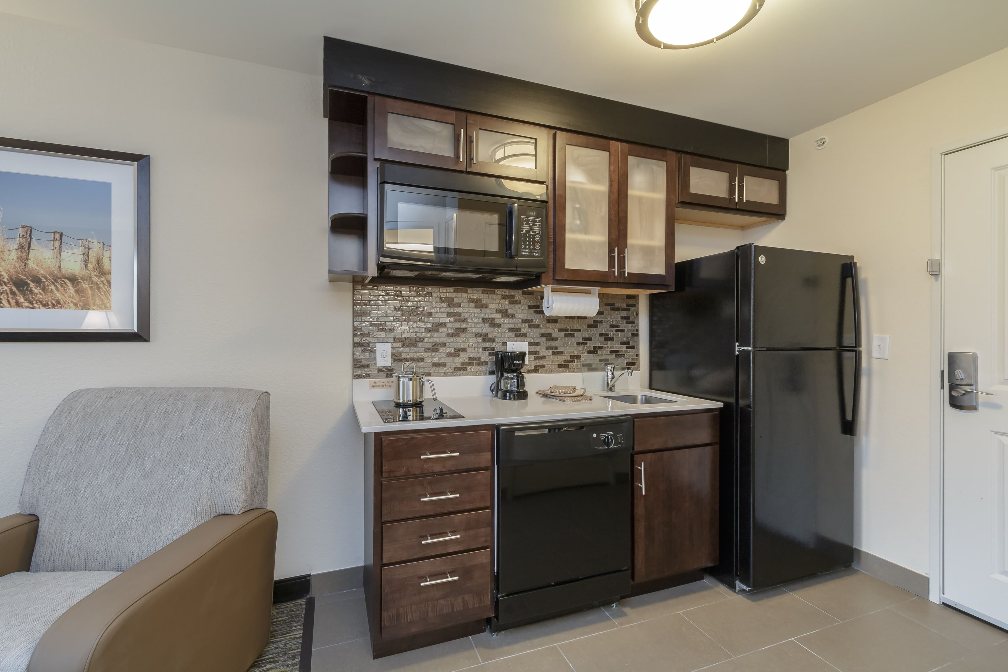 Candlewood Suites Mishawaka — 18