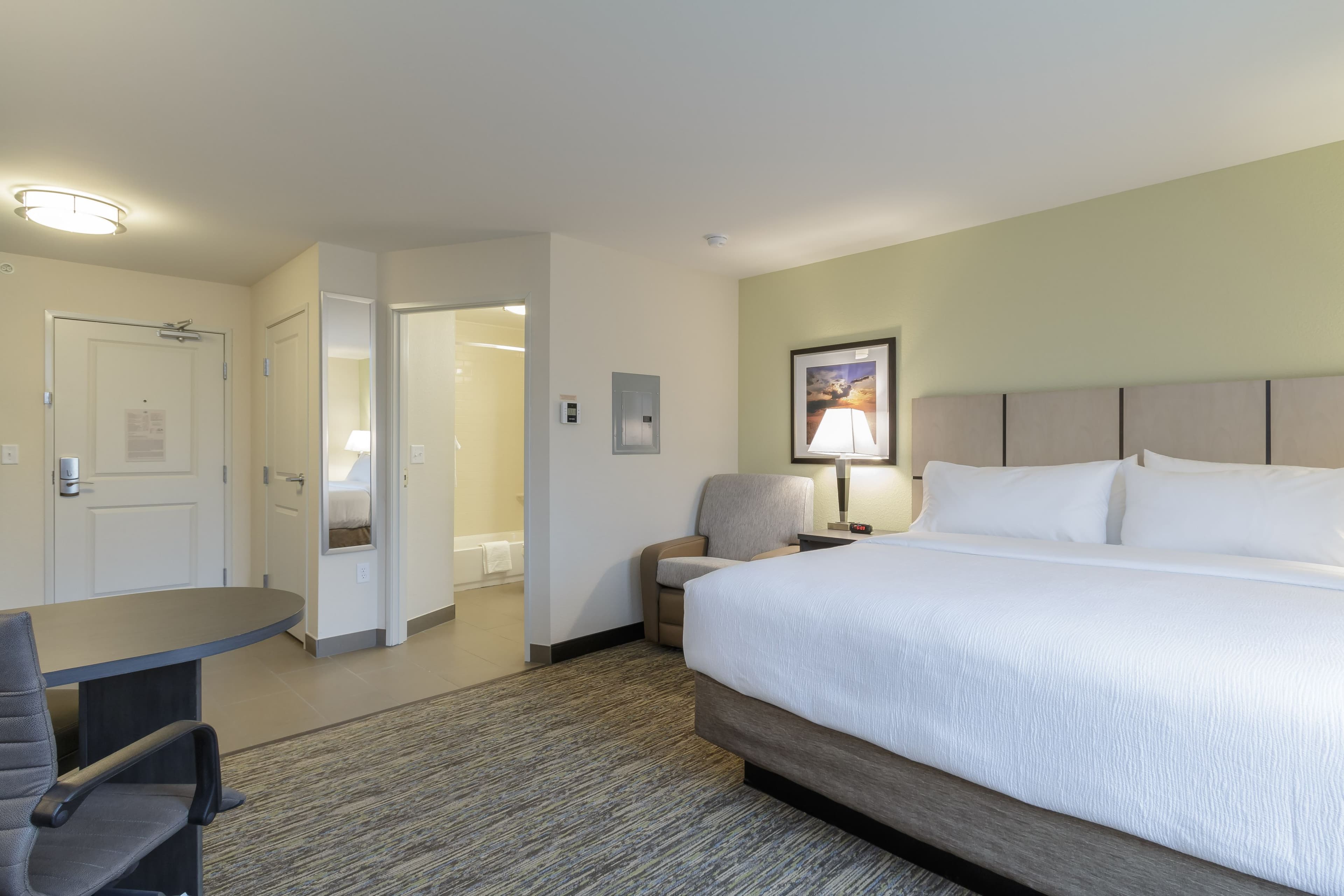Candlewood Suites Mishawaka — 14