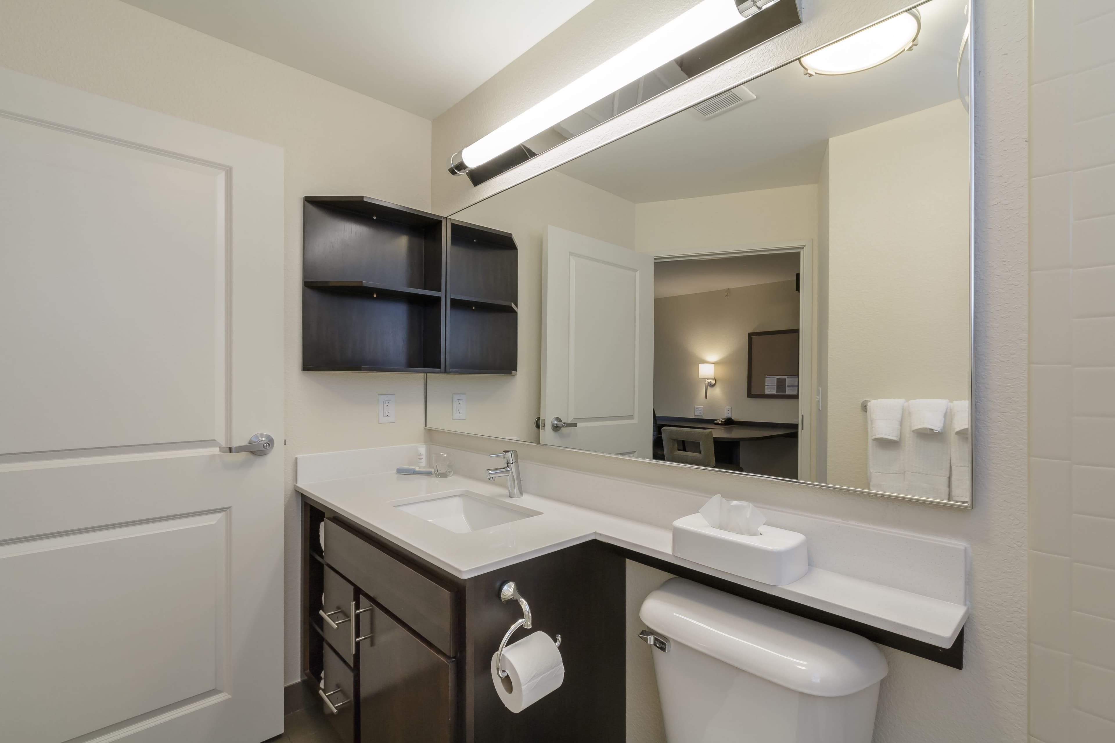 Candlewood Suites Mishawaka — 20
