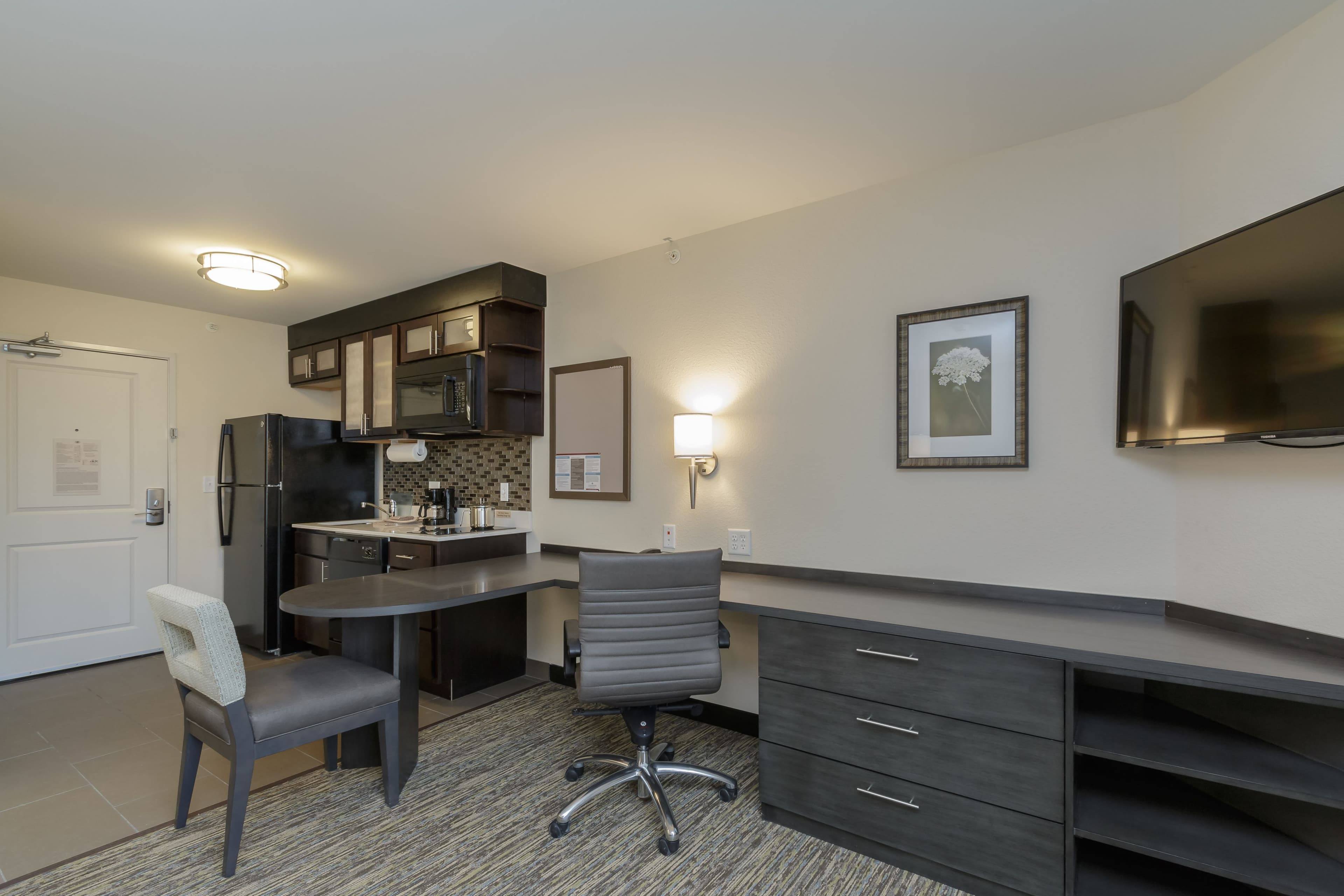 Candlewood Suites Mishawaka — 23