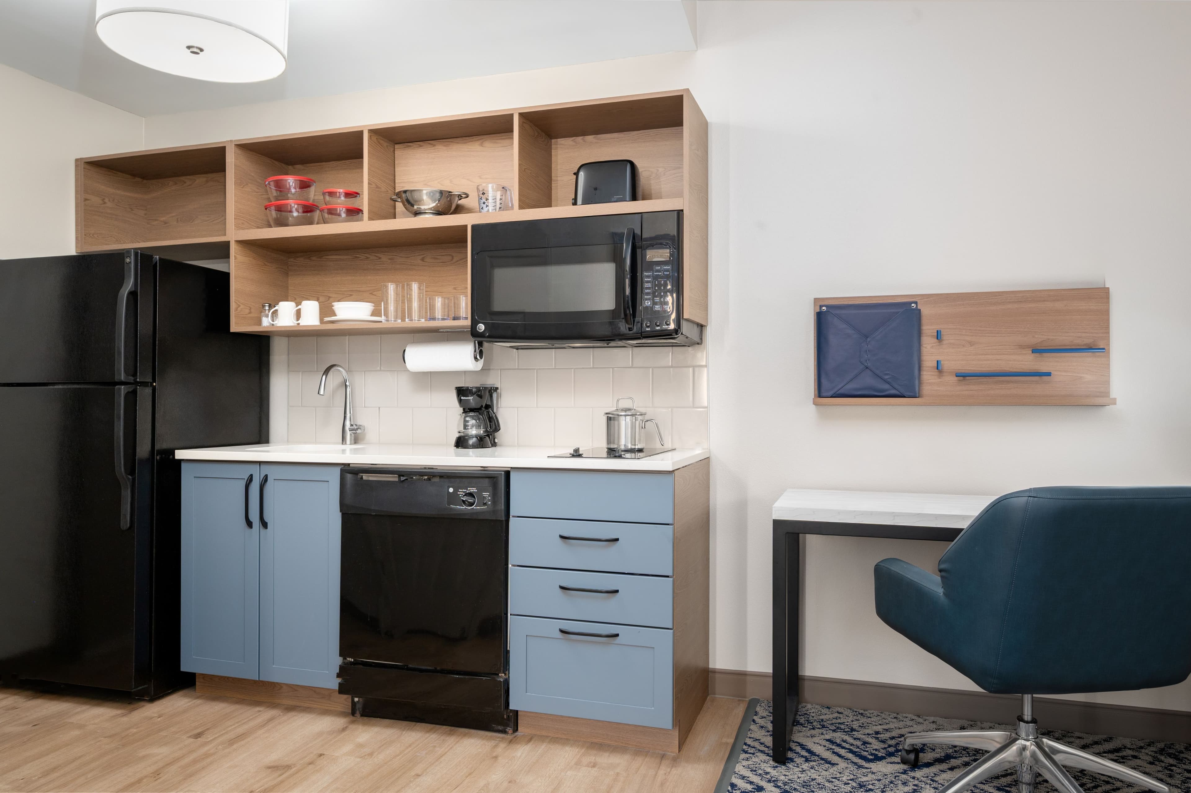 Studio Suite - Image 5
