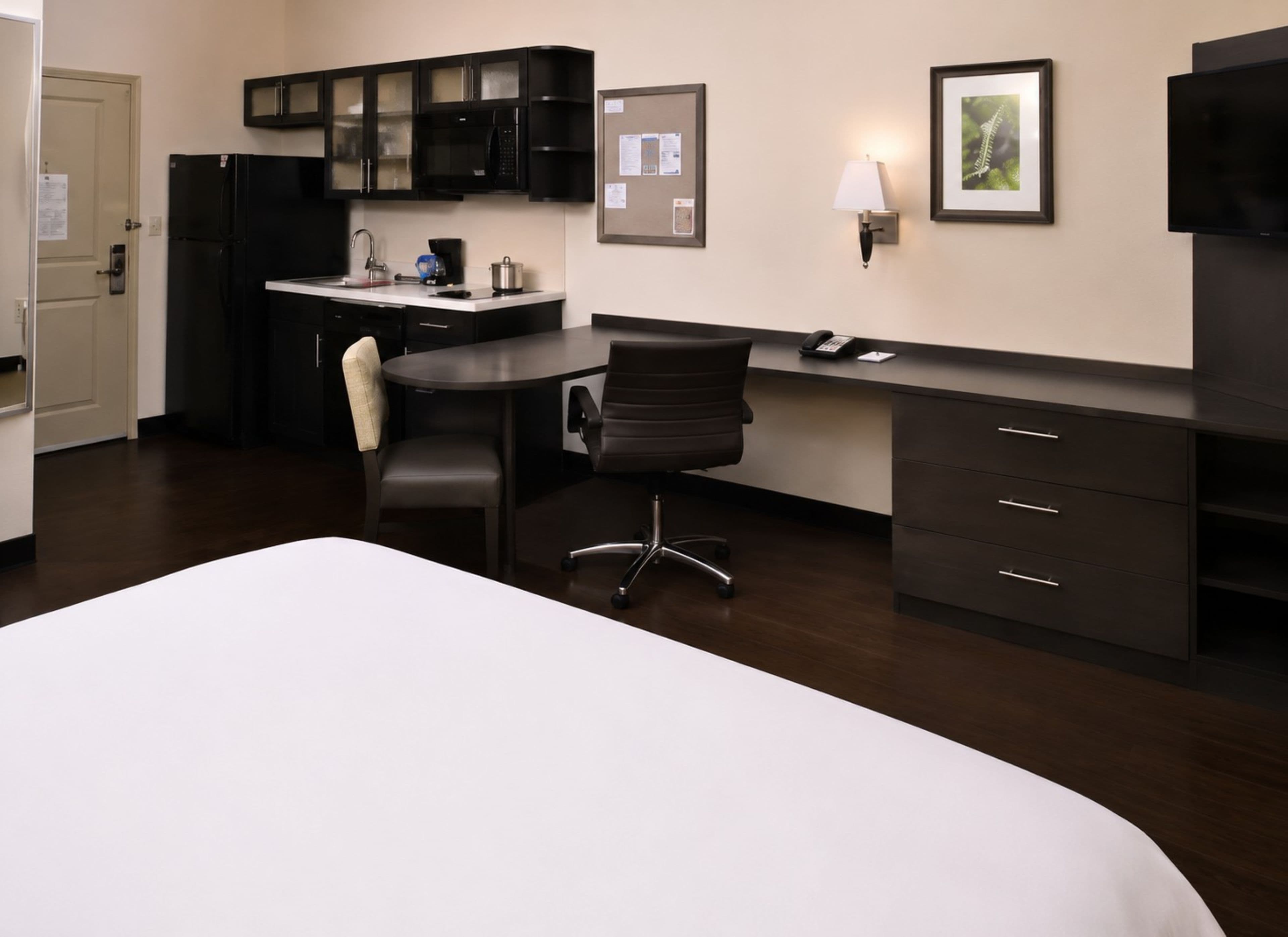 Candlewood Suites MORGANTOWN-UNIV WEST VIRGINIA — 5