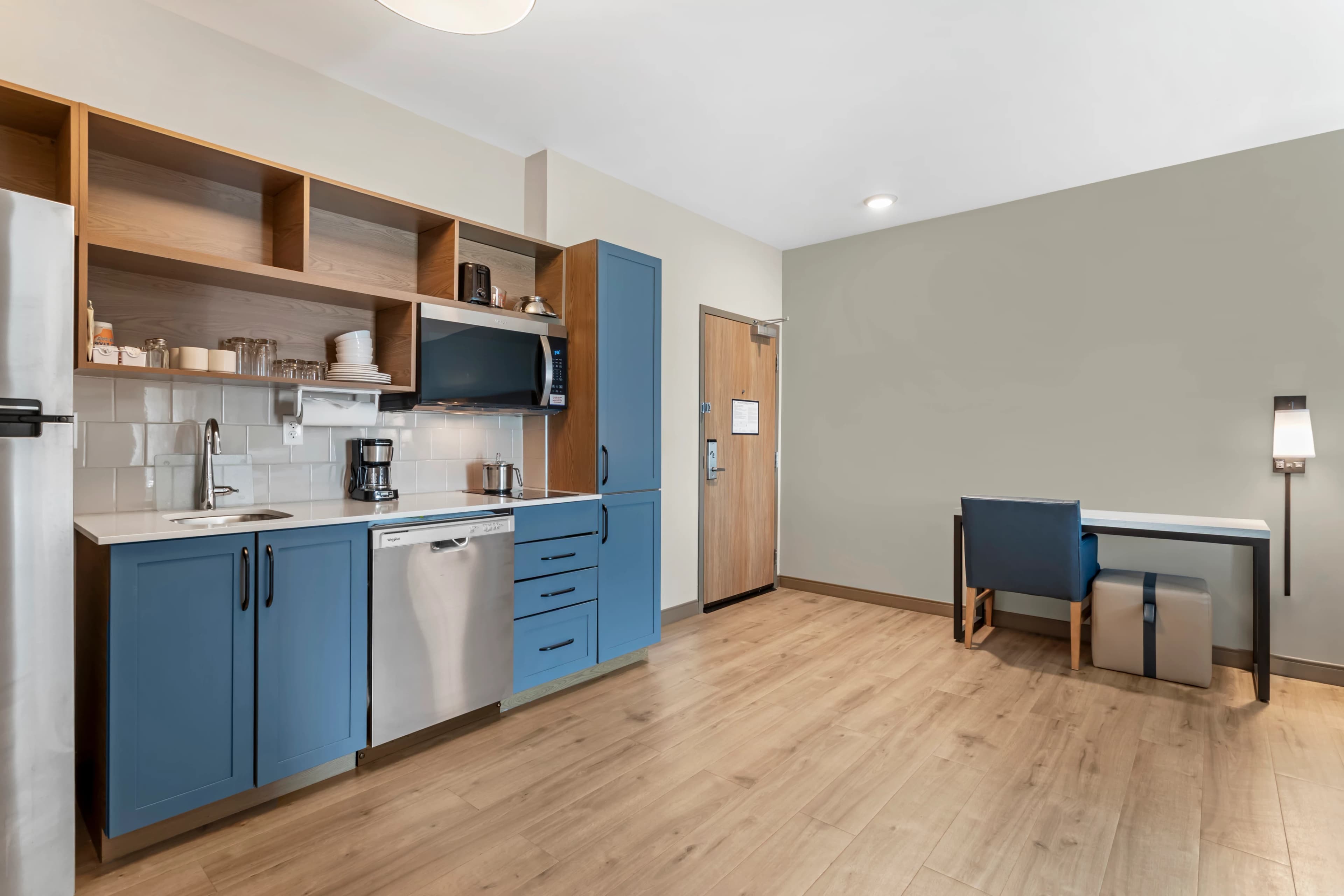 Candlewood Suites Morristown West — 4