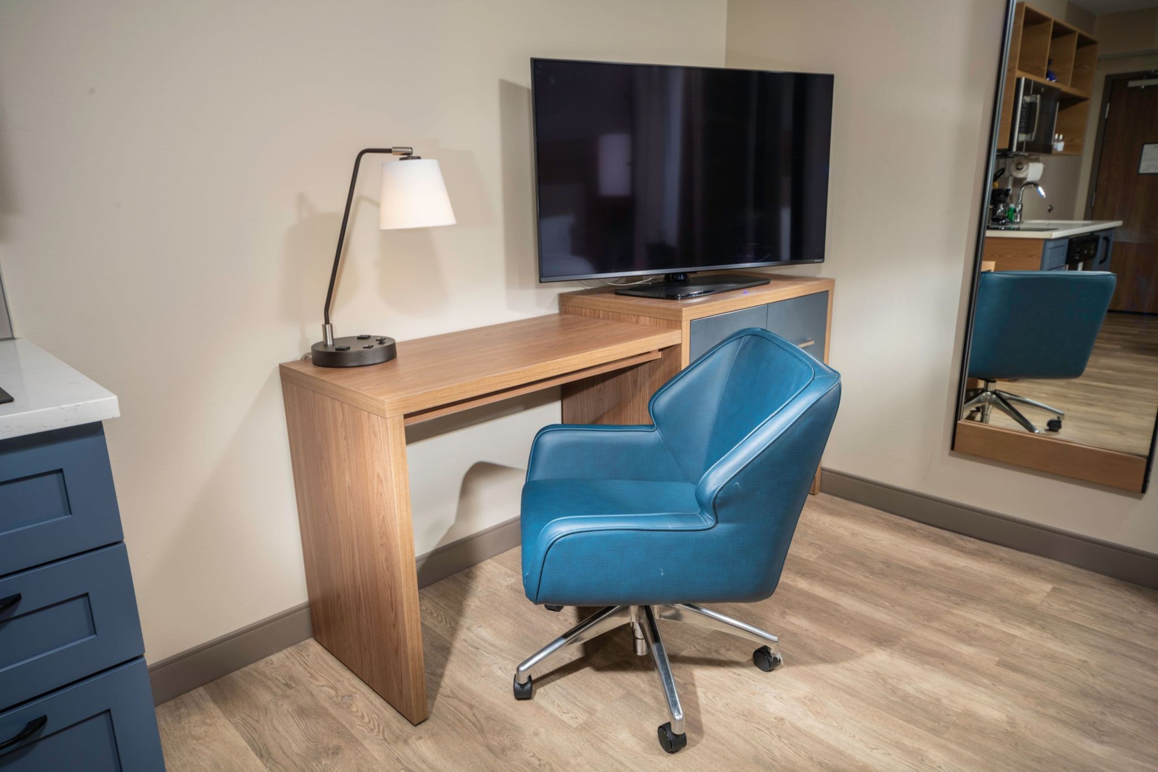 Candlewood Suites Charleston – Mt. Pleasant - Image 2