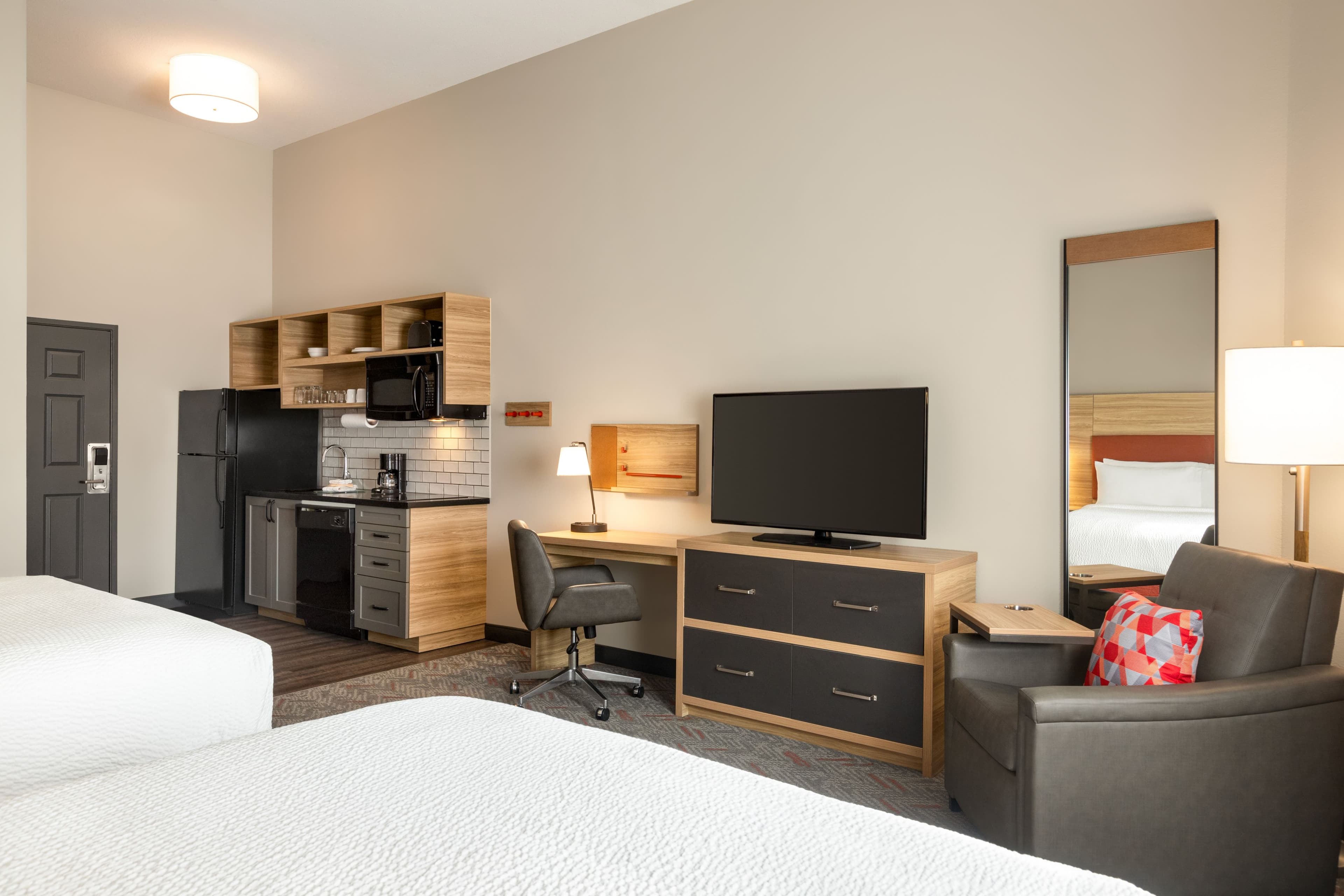 Candlewood Suites Mount Pleasant — 6