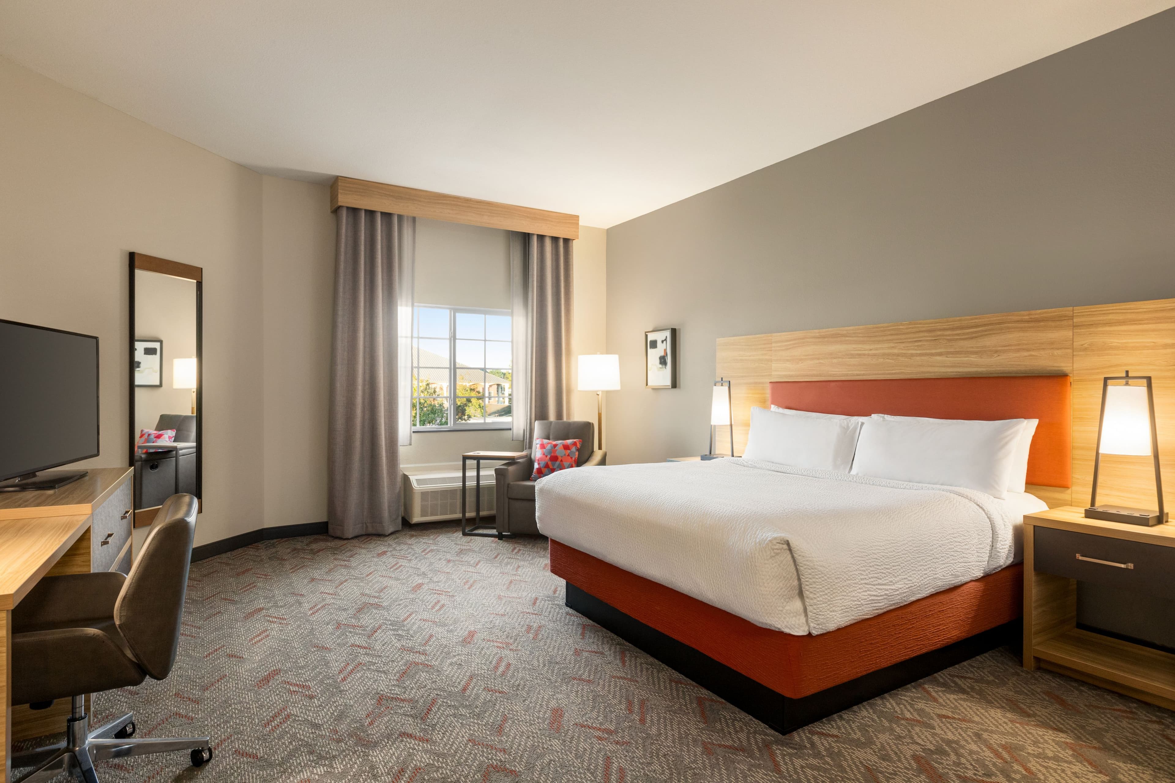 Candlewood Suites Mount Pleasant - Image 3