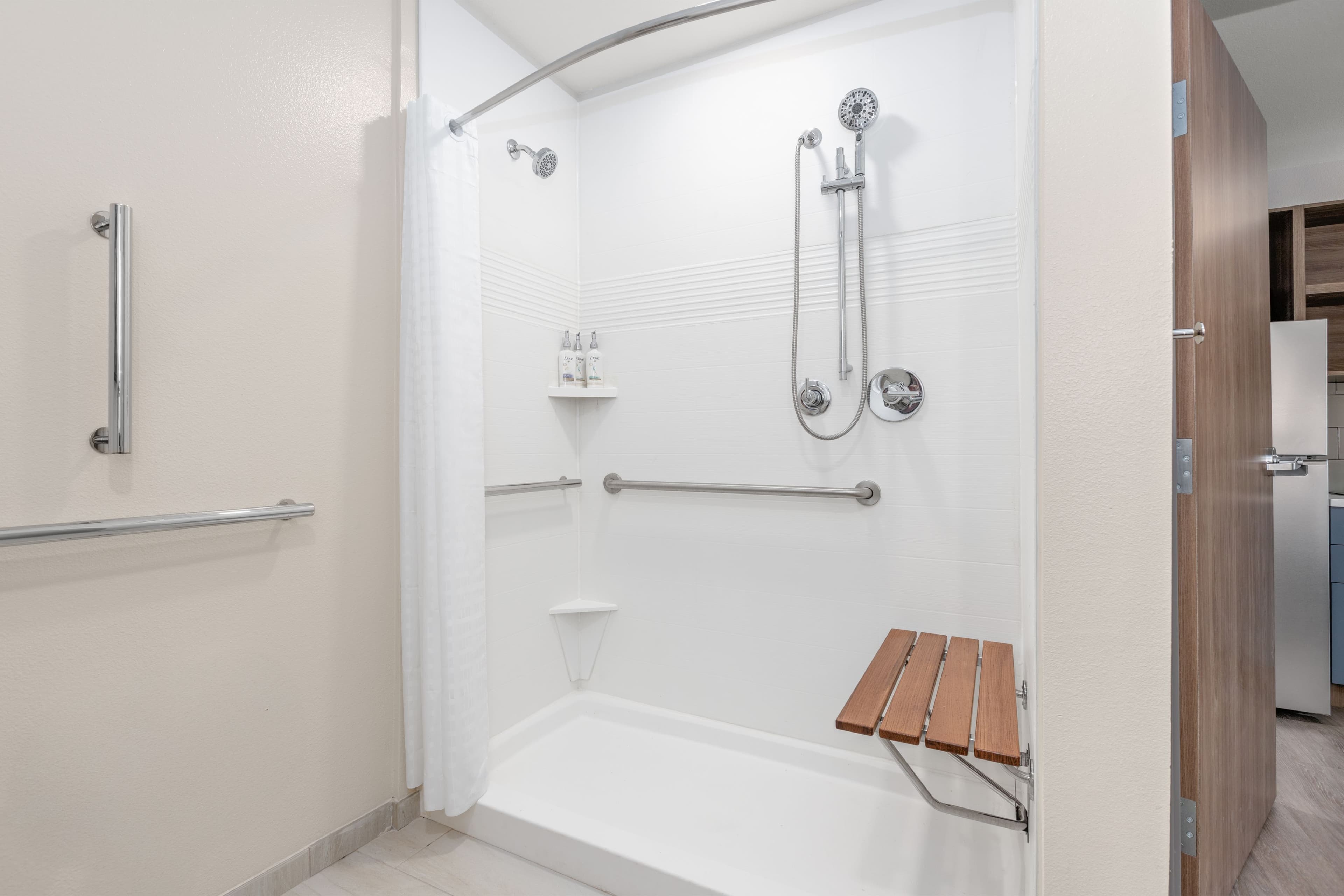 Candlewood Suites Navasota — 27