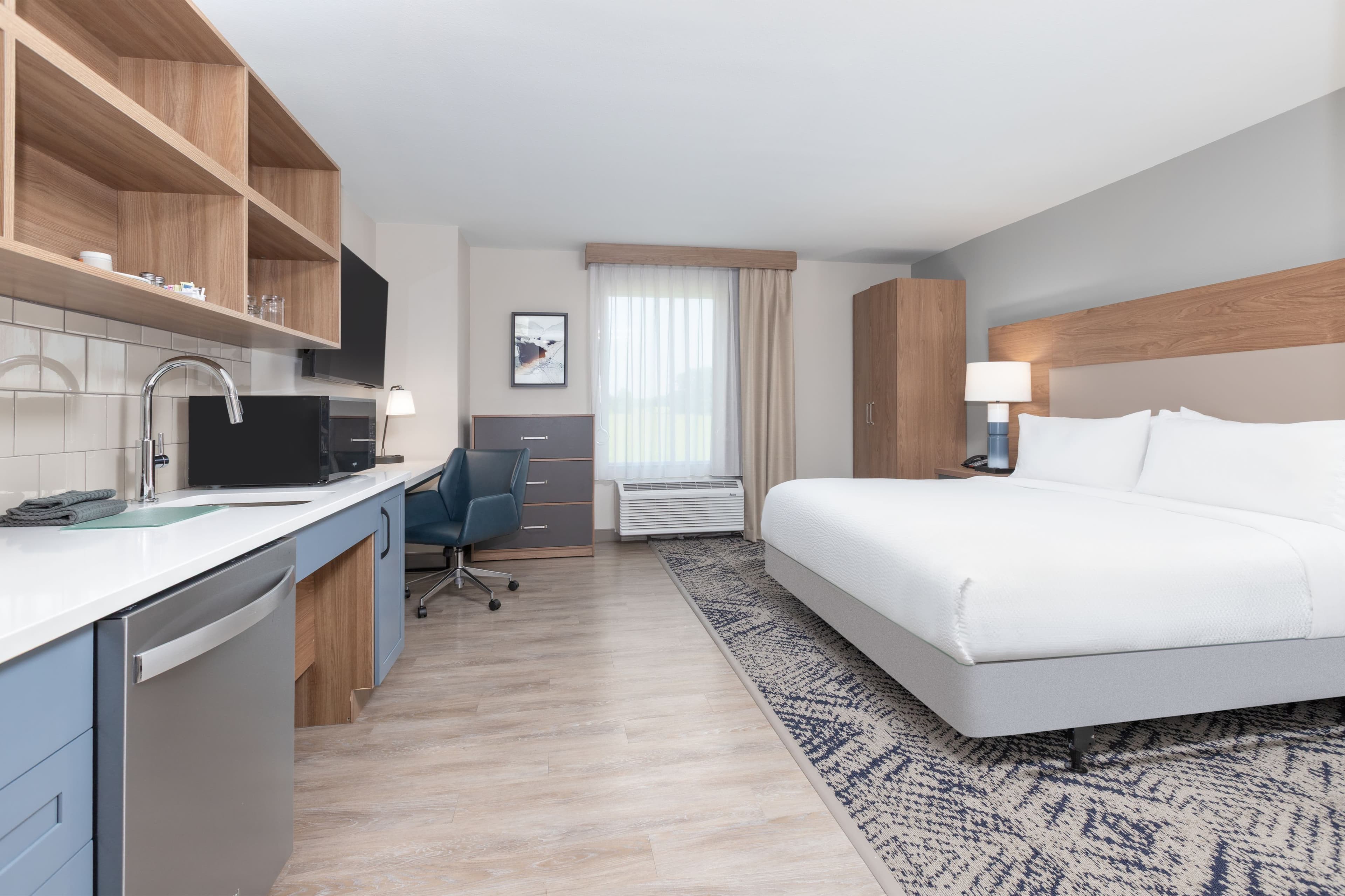 Studio Suite - Image 8