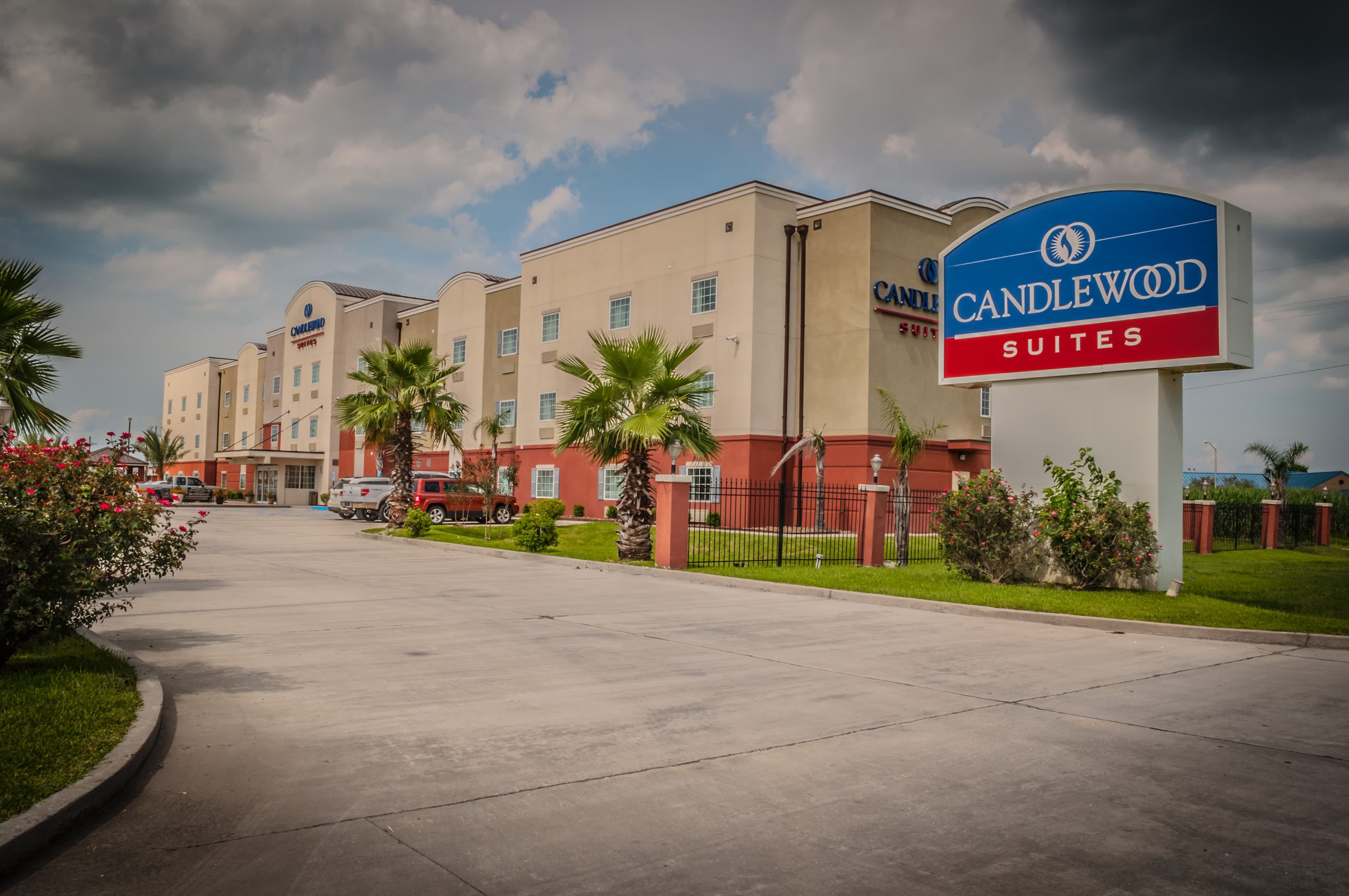 Candlewood Suites New Iberia - Image 1