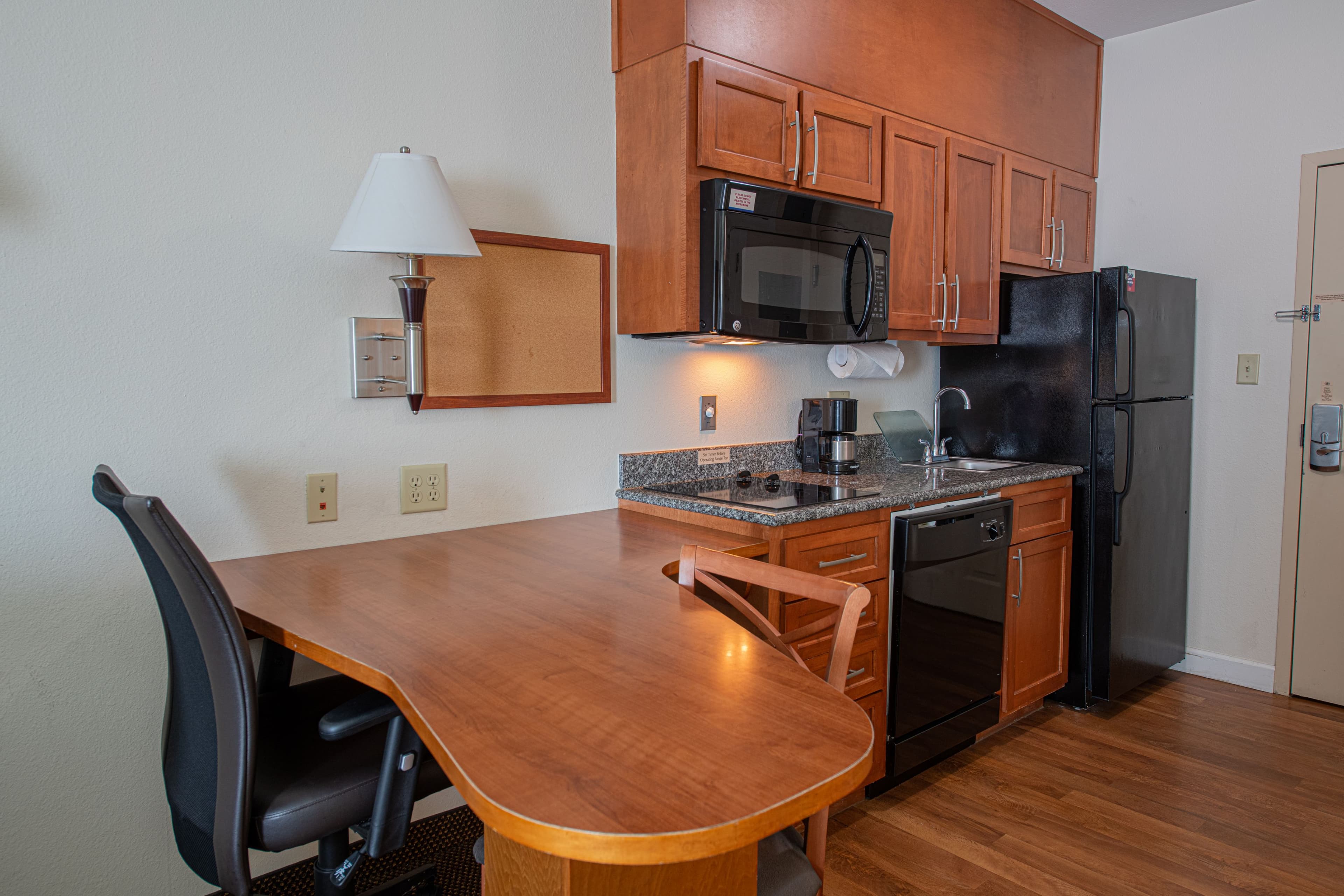 Candlewood Suites New Iberia — 10