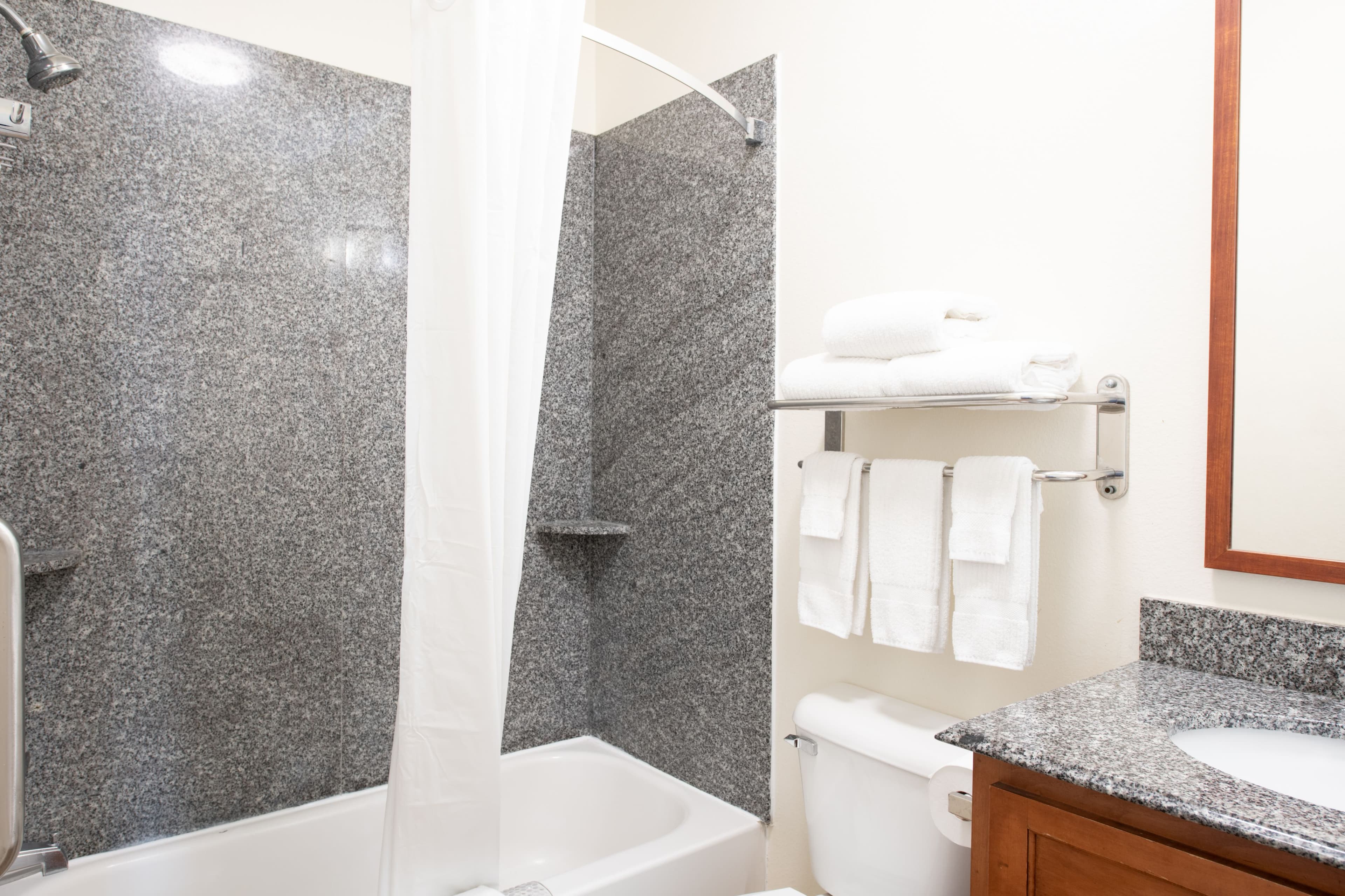 Candlewood Suites New Iberia — 11