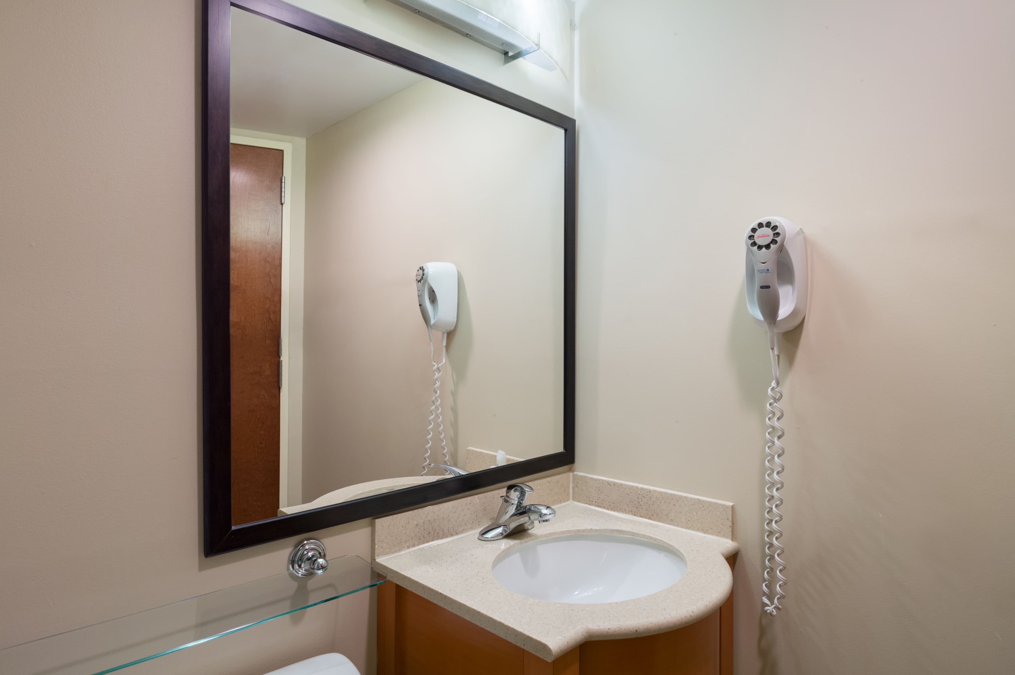 Studio Suite - Image 5