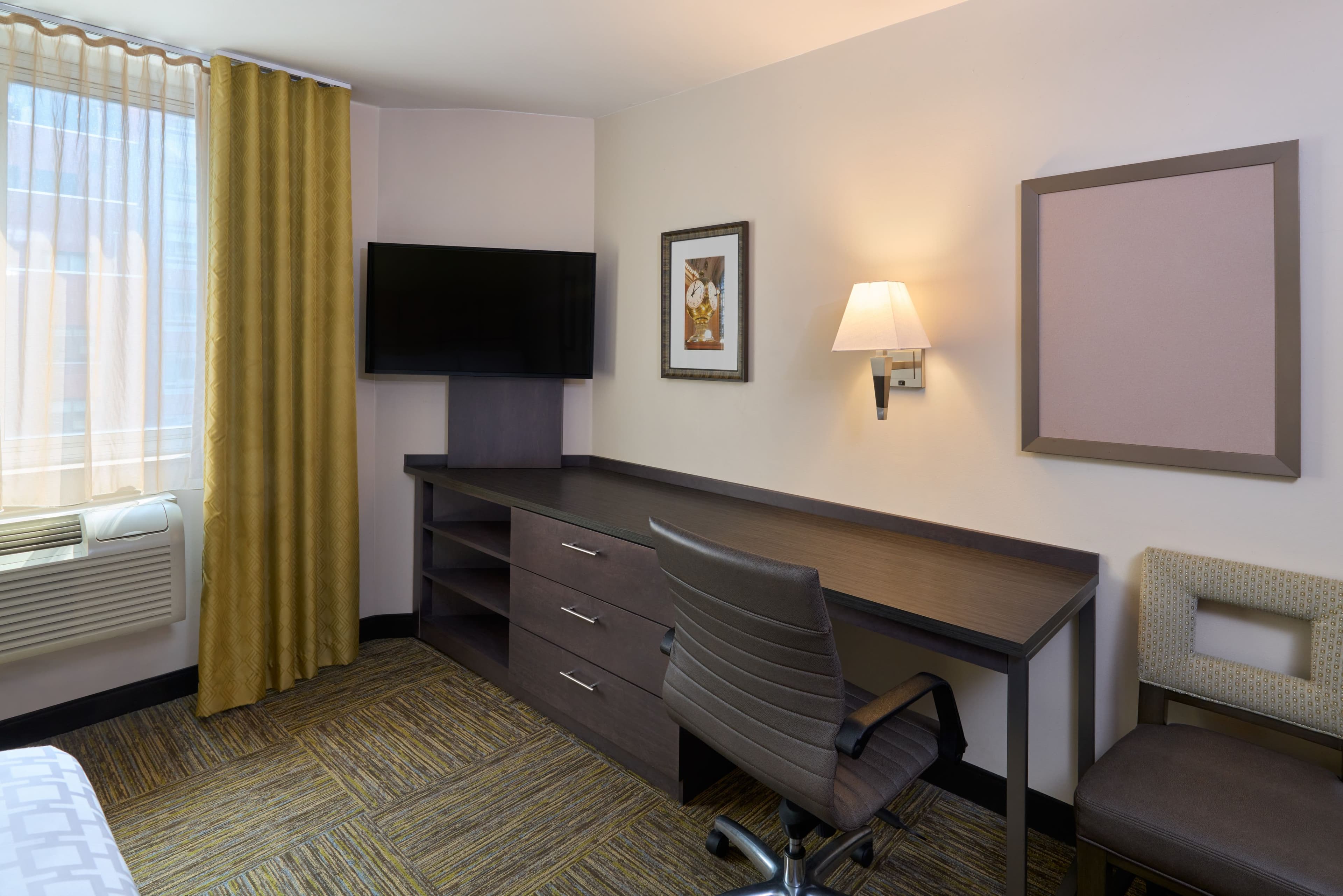 Candlewood Suites New York City- Times Square — 18