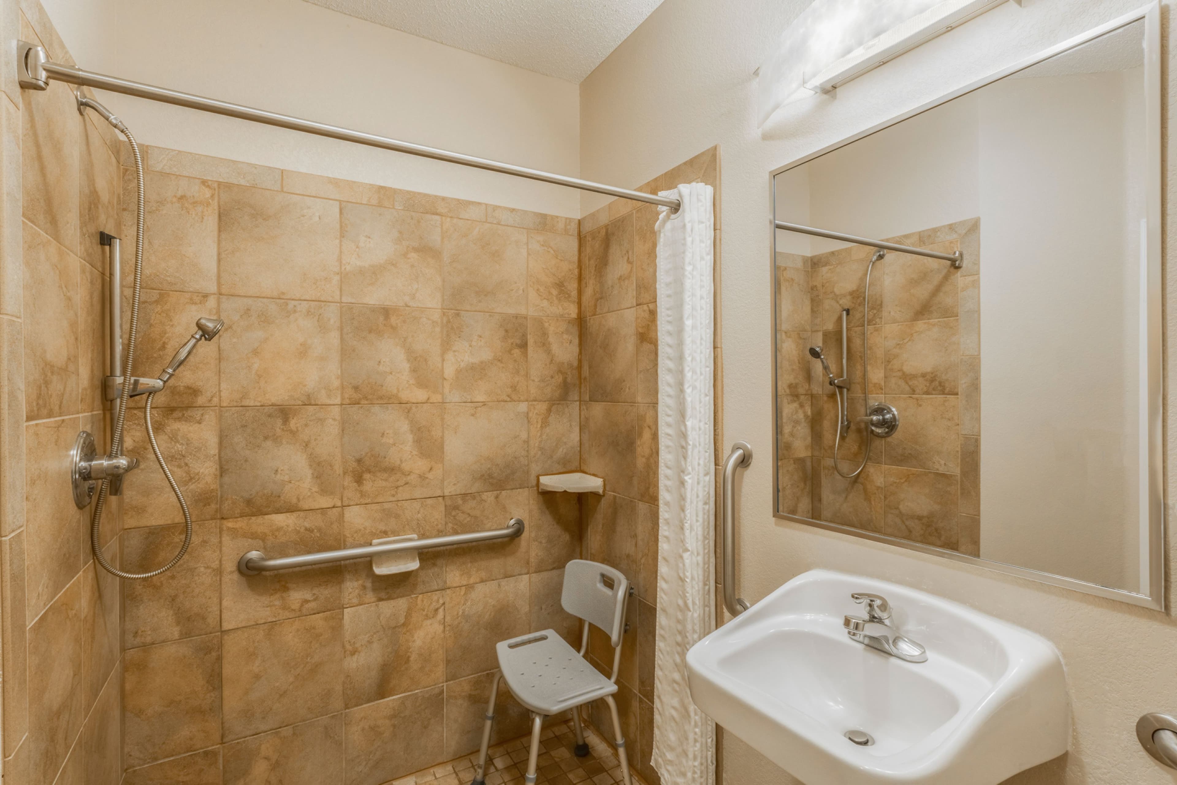 Candlewood Suites Nogales — 15
