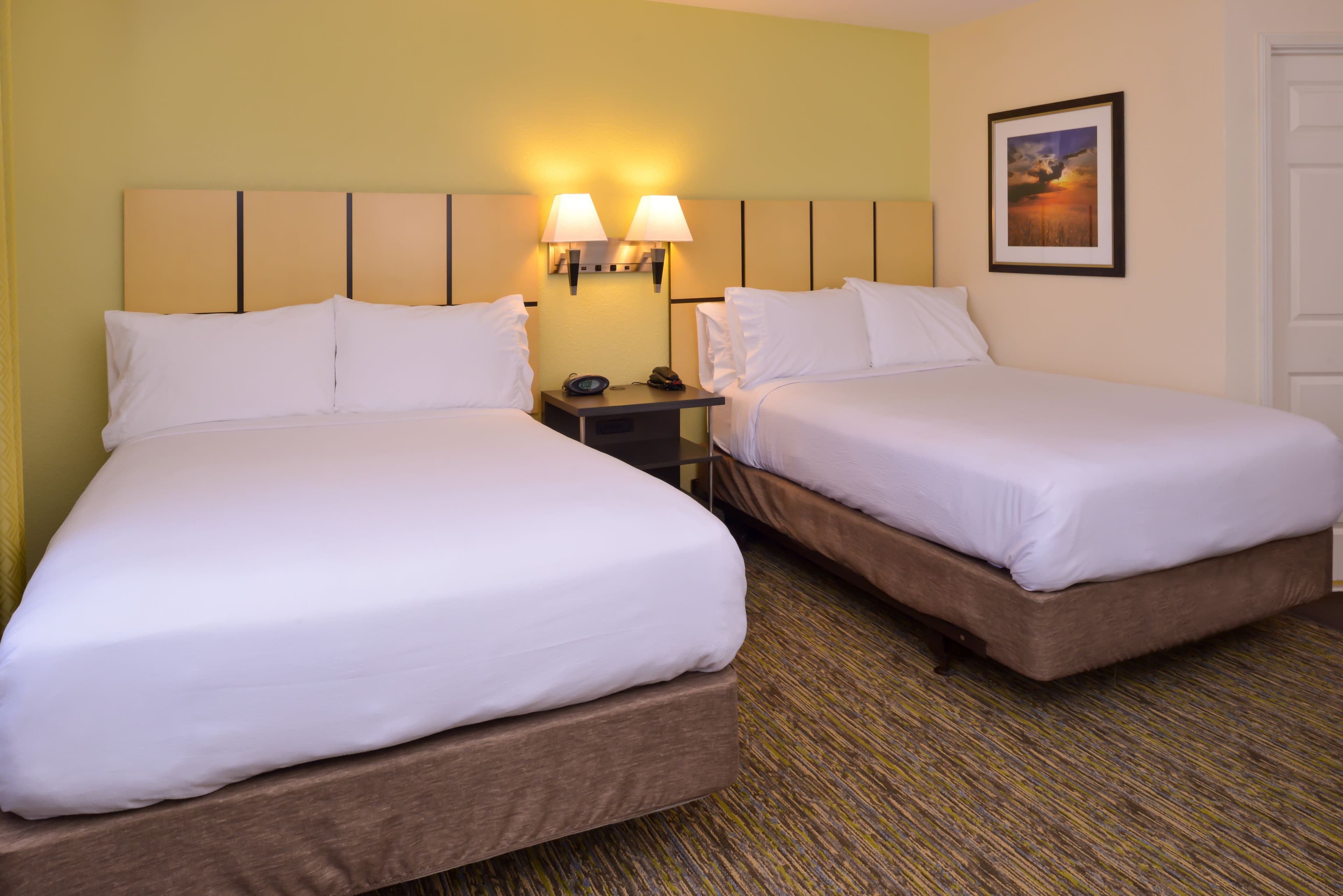 Candlewood Suites Bloomington-Normal — 18