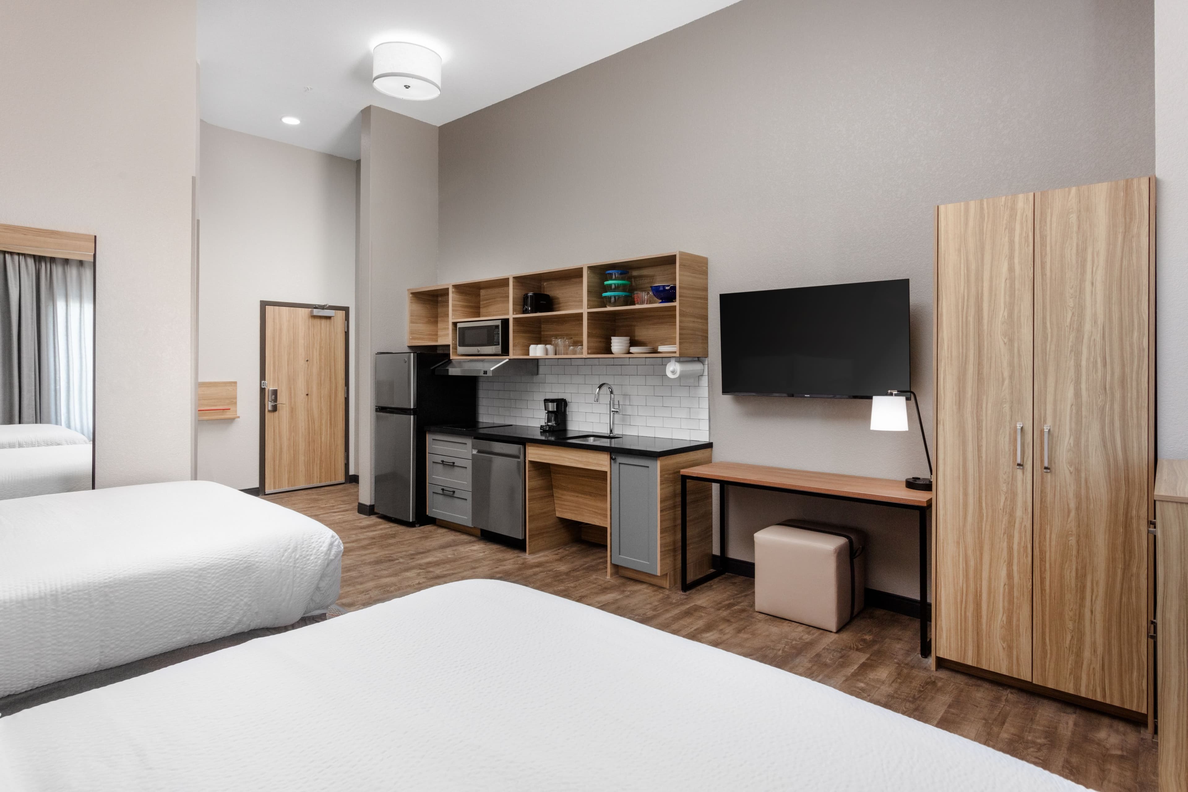 Candlewood Suites North Platte — 37