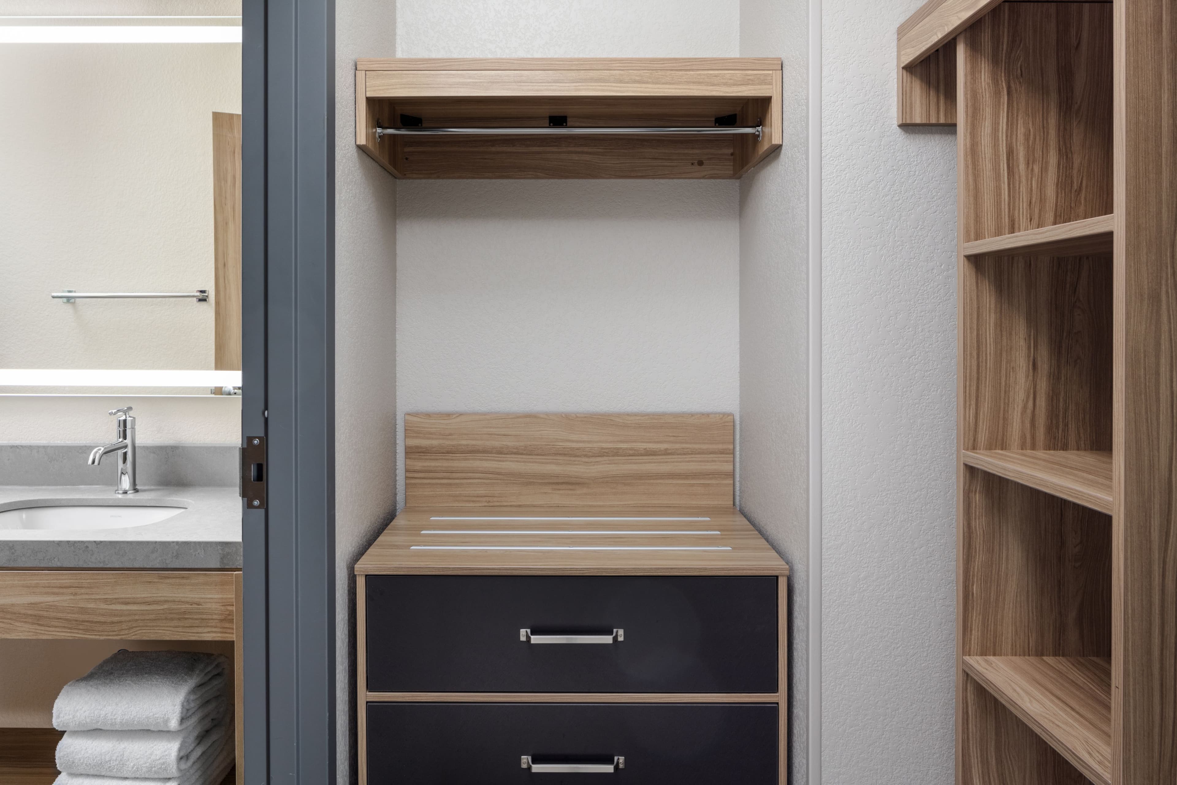 Candlewood Suites North Platte — 9