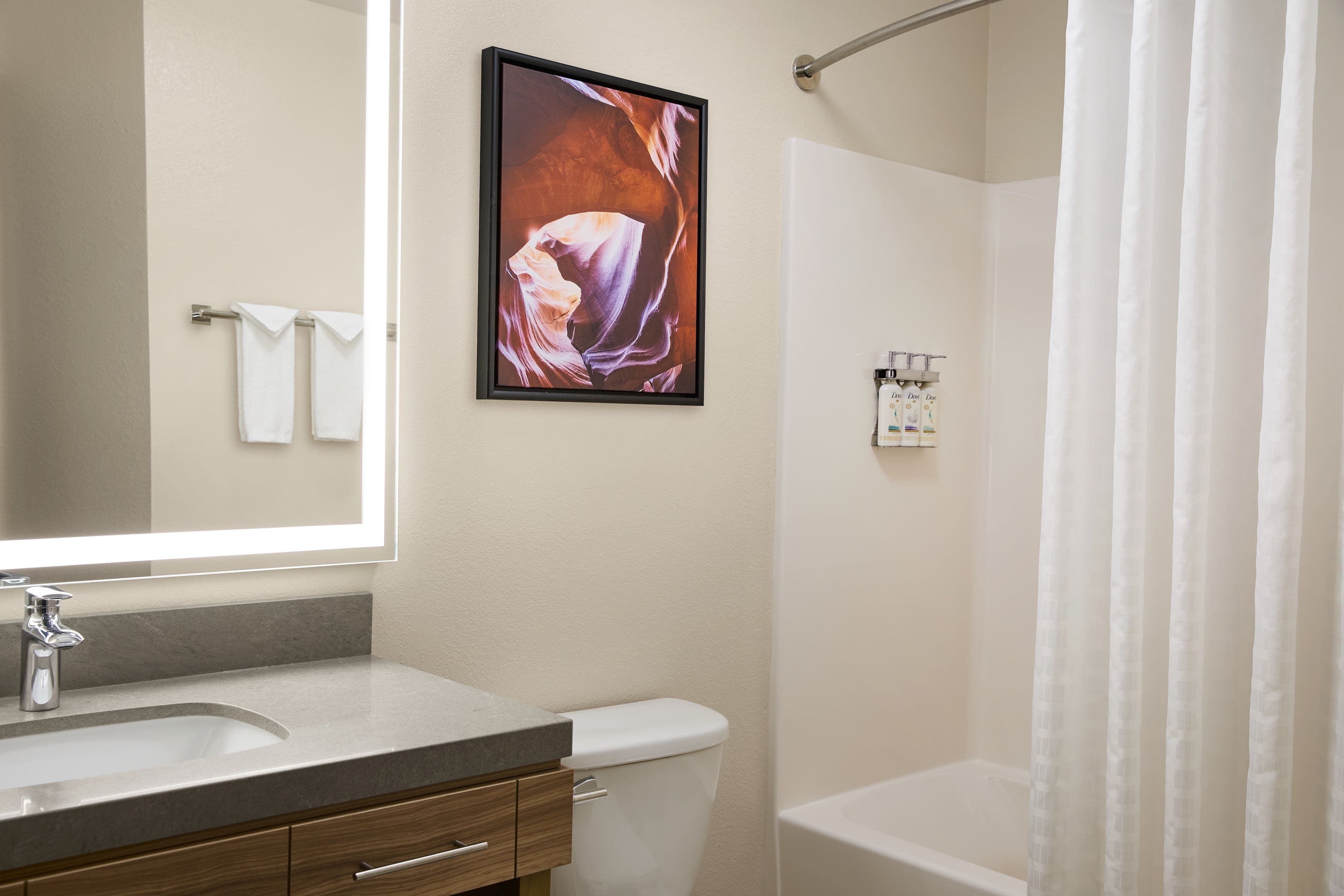 Candlewood Suites Milwaukee Airport-Oak Creek — 10