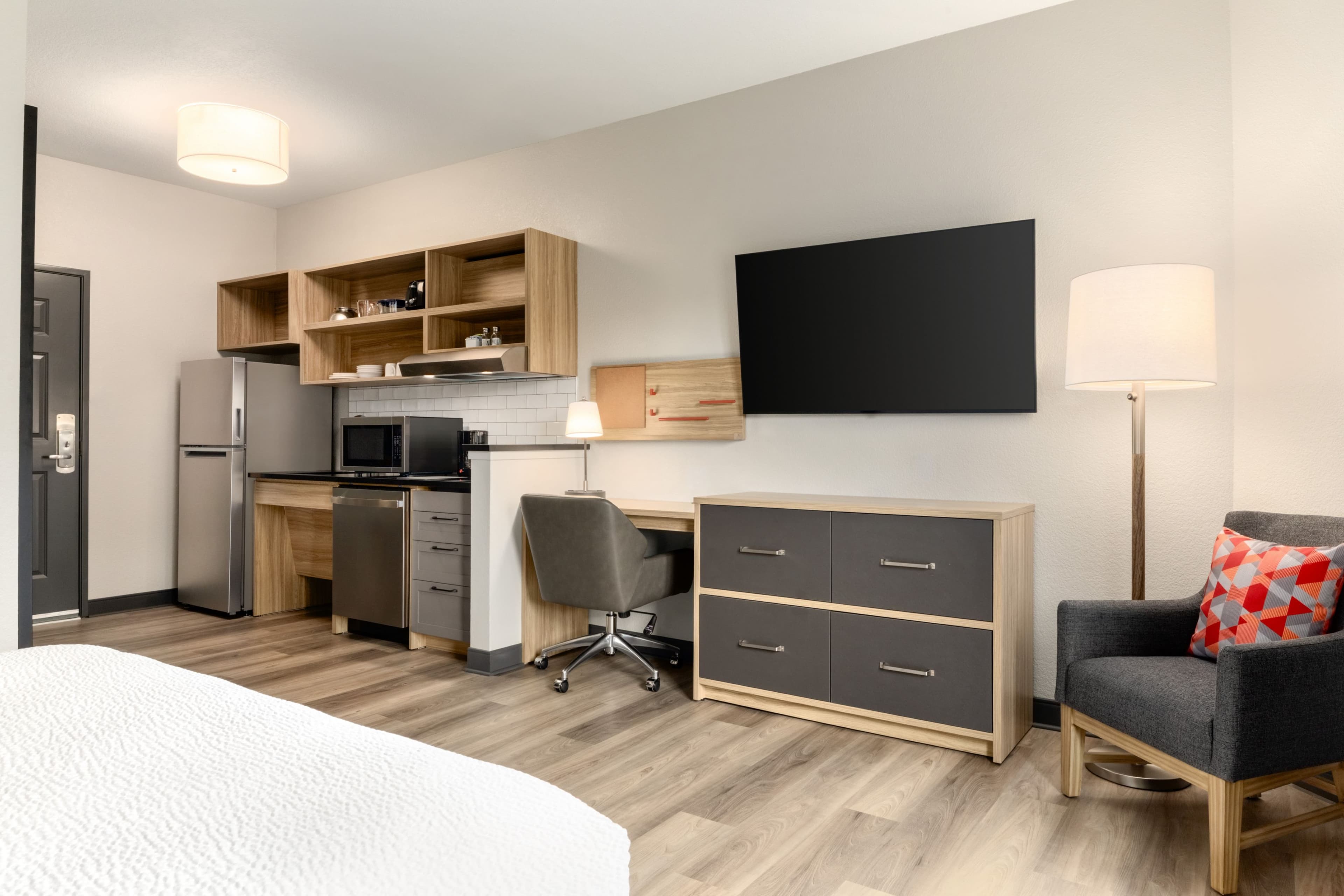 Candlewood Suites Oak Harbor — 4